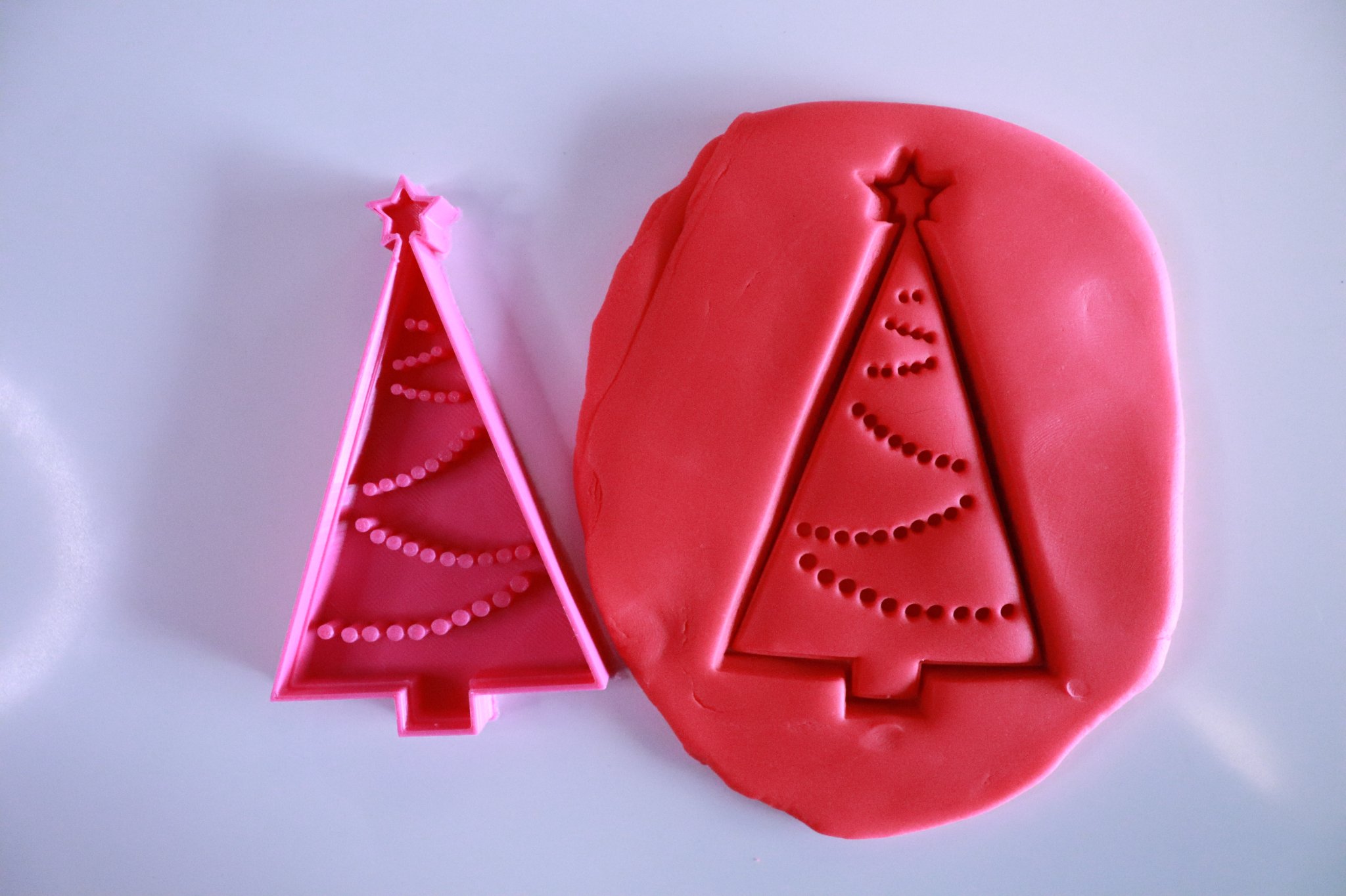 Bộ 33 khuôn cắt bánh quy hình cây thông Giáng sinh