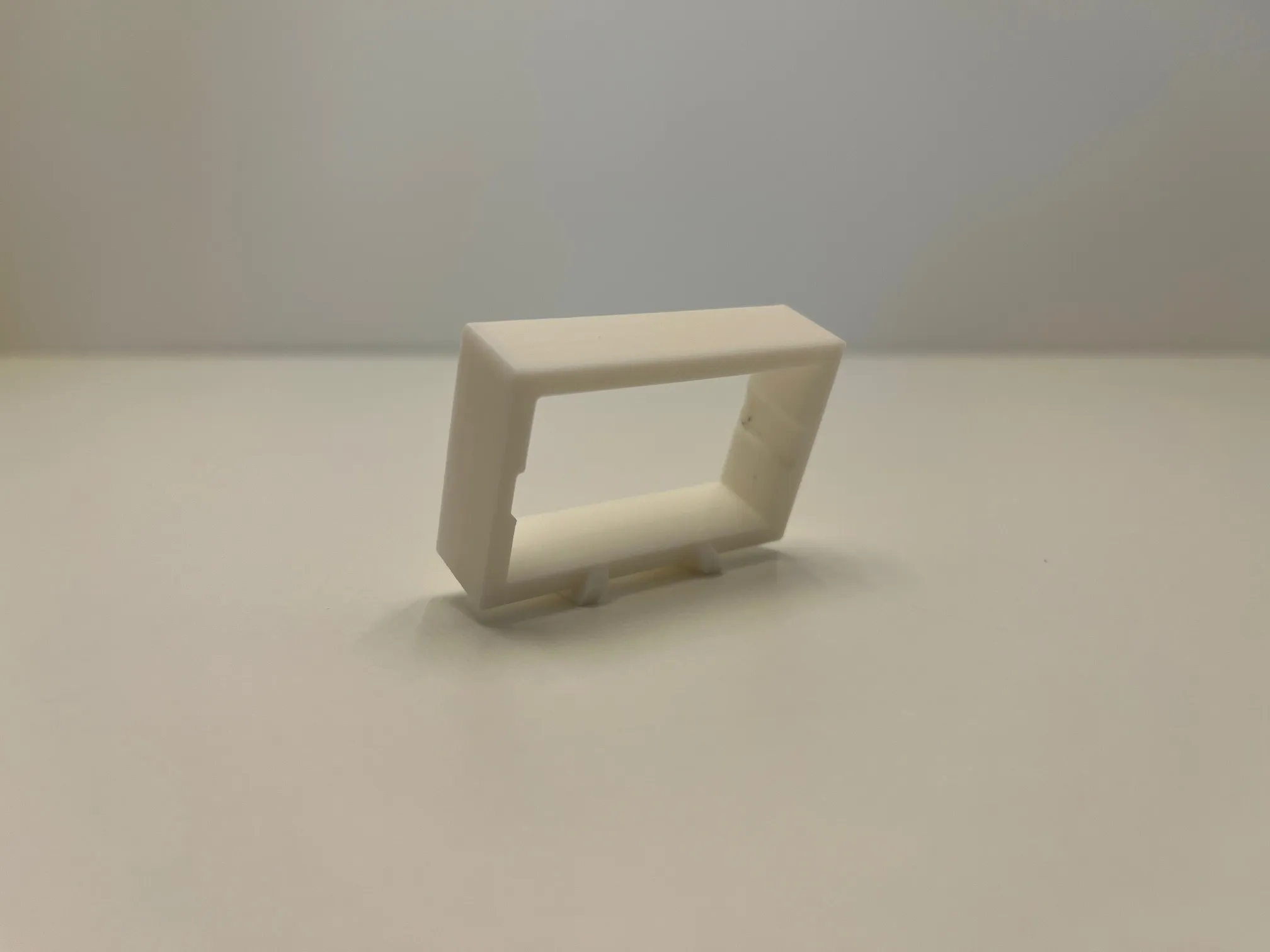 Giá đỡ ẩm kế đơn giản cho thiết bị gia đình