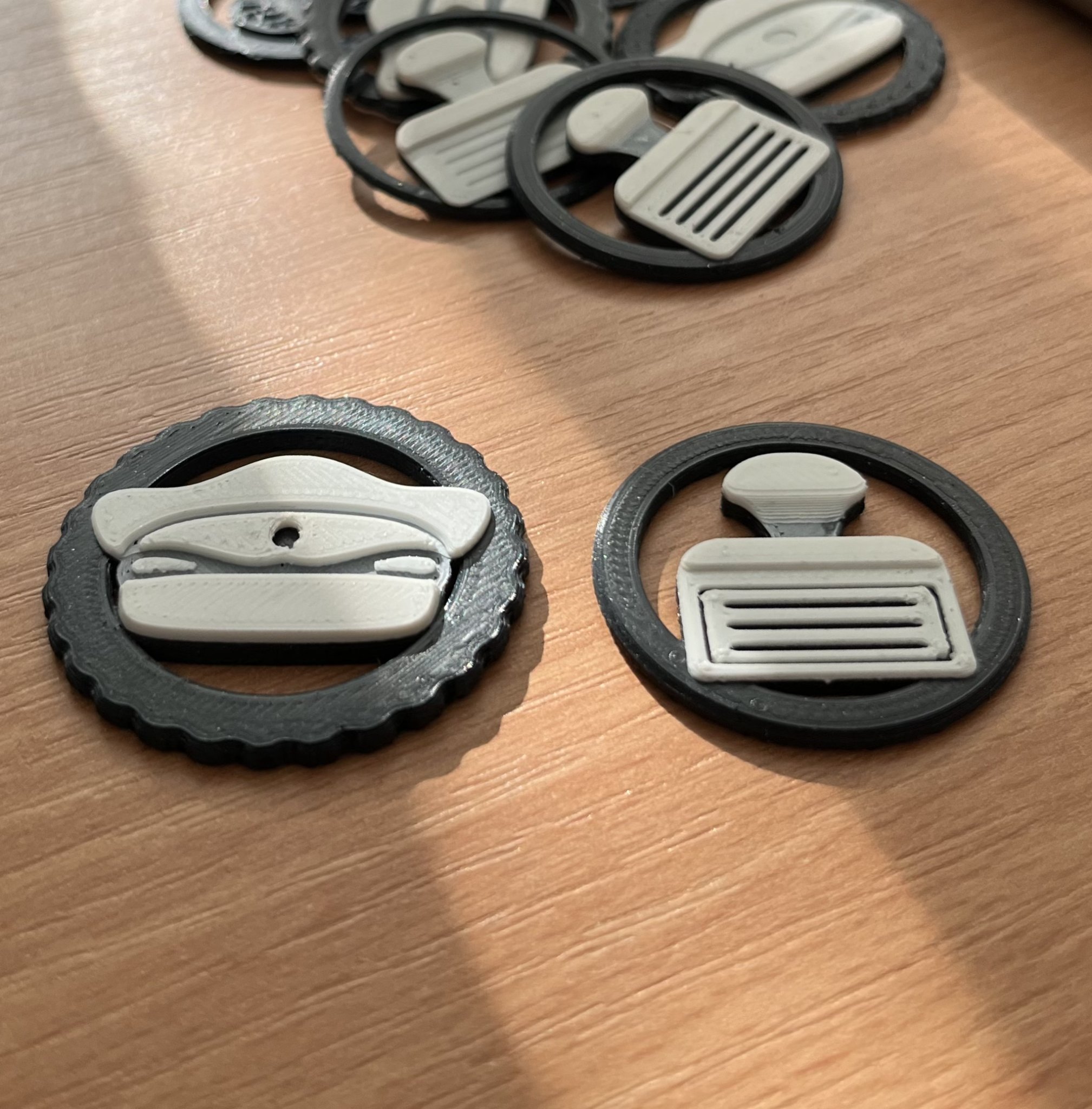 **Đồng xu Tổng thống cho trò chơi Secret Hitler**