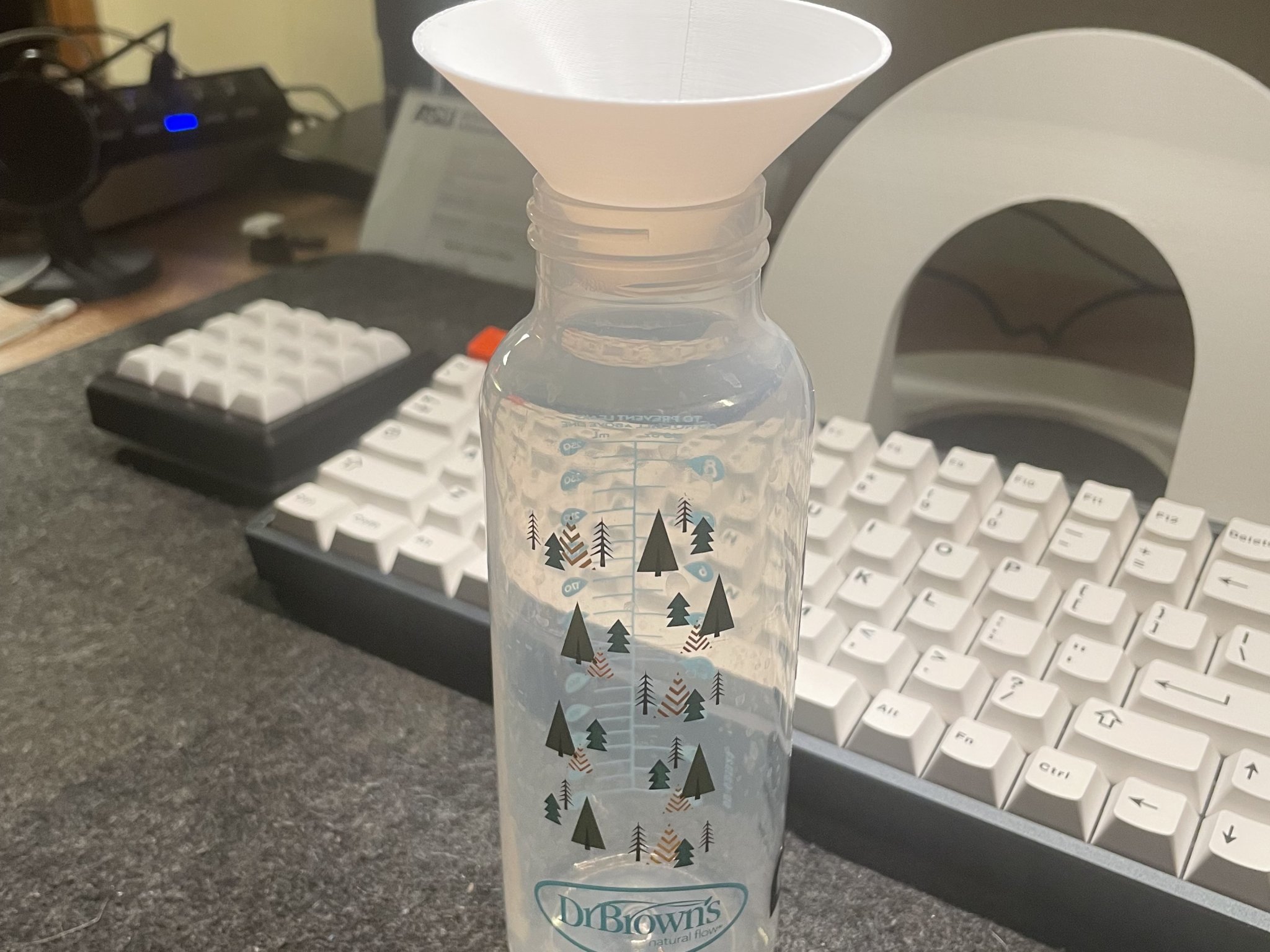 Bộ phễu cho sữa công thức tiện lợi cho bình Dr. Brown