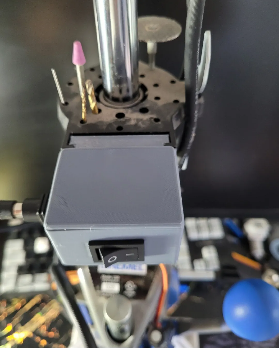 Hệ thống đèn LED cho trạm làm việc Dremel 3000