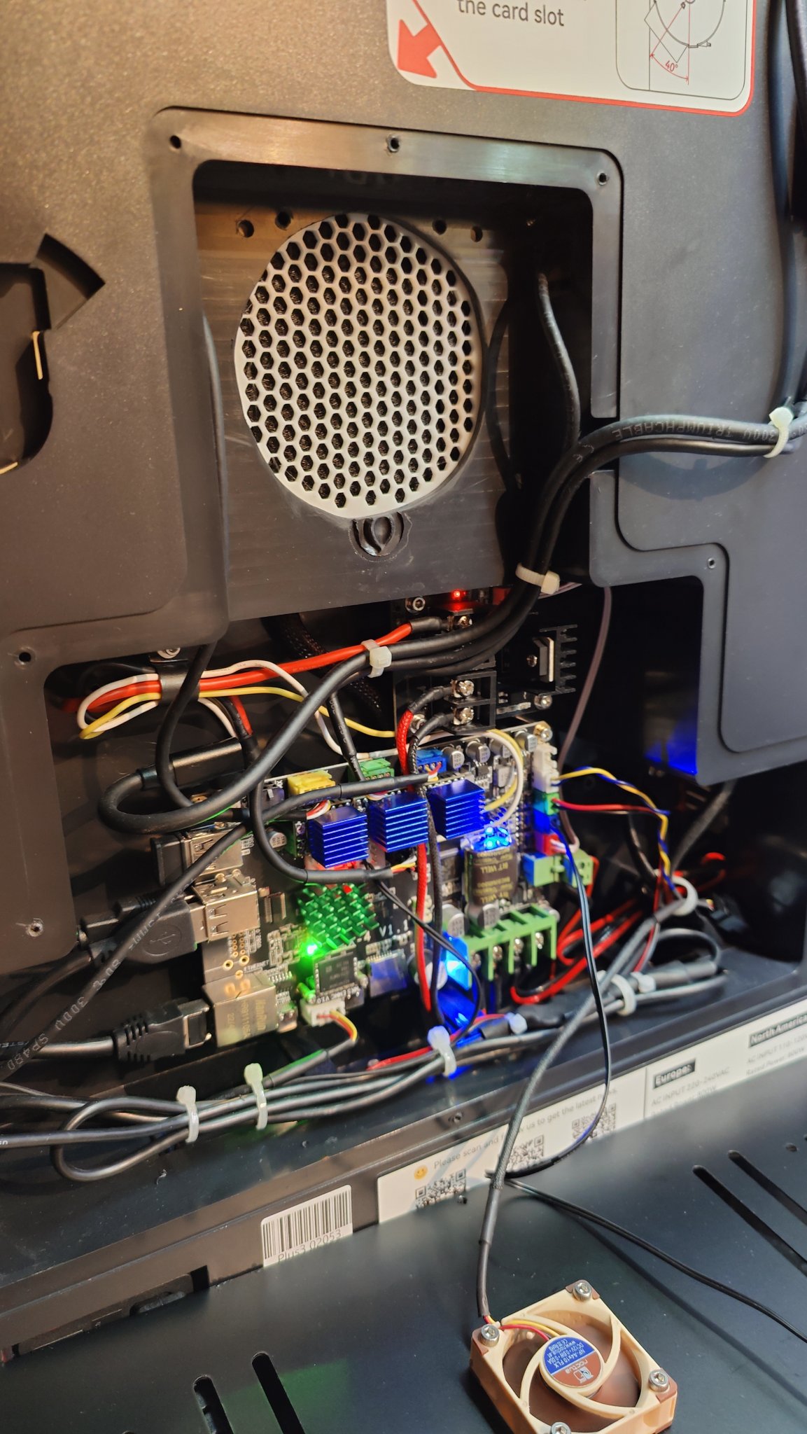 Bộ lọc than hoạt tính cho máy in 3D Qidi Tech X-Plus3