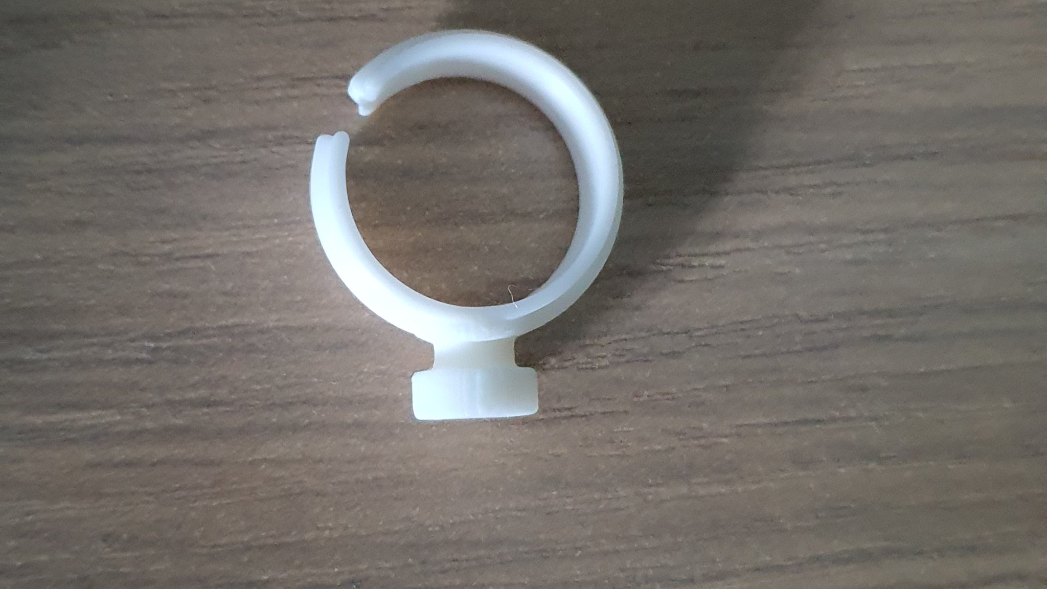 Kẹp chân không bất đối xứng cho cốc hút