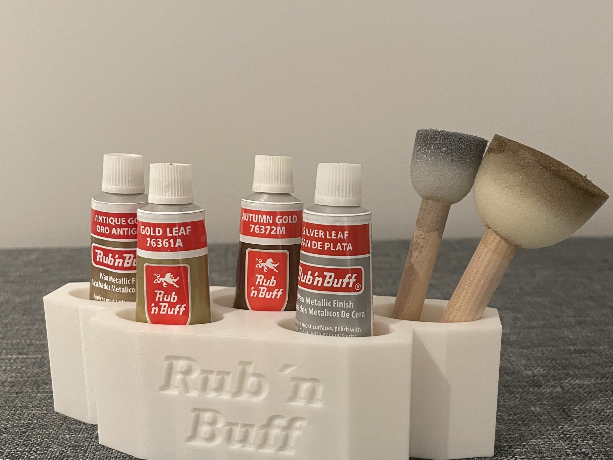 Giá đỡ cho năm ống Rub'n Buff