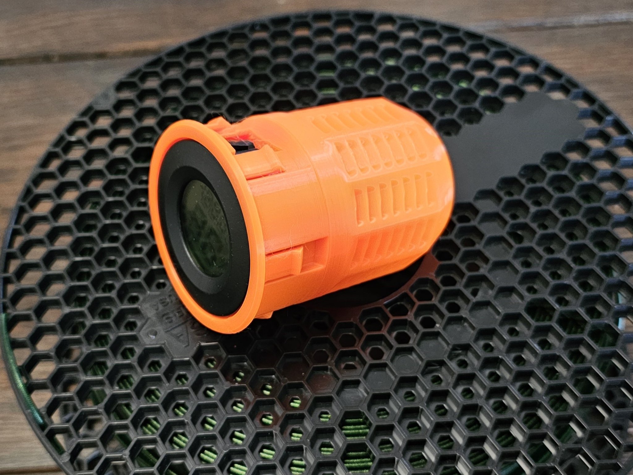 Container gel silic tích hợp hygrometer cho cuộn Prusament