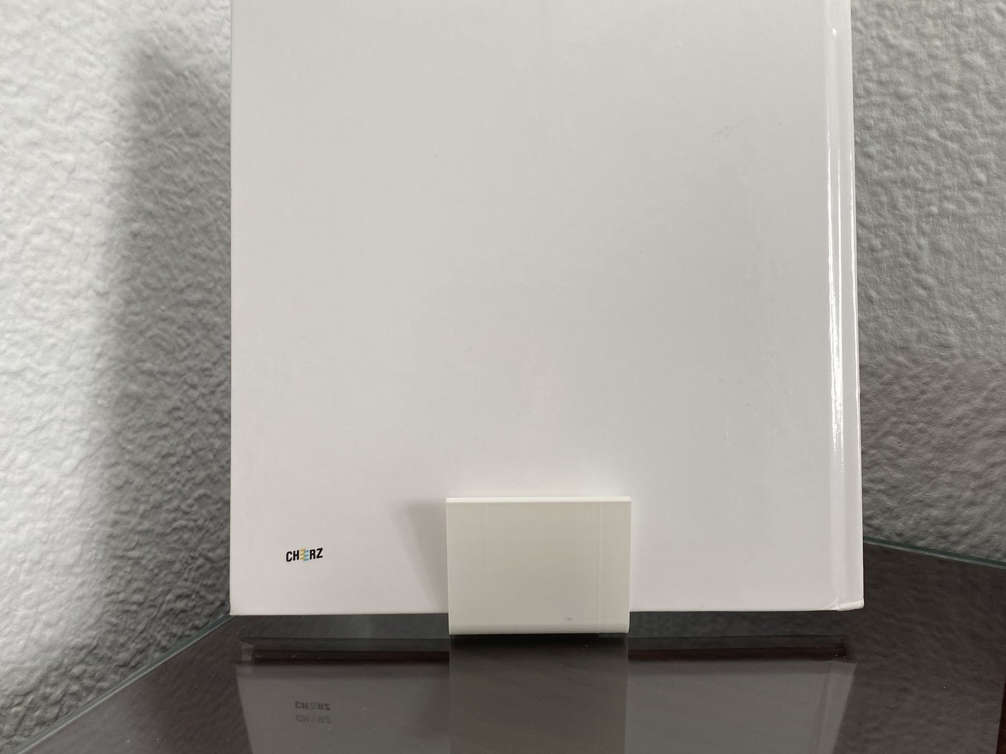 Giá đỡ sách và album trang trí nội thất