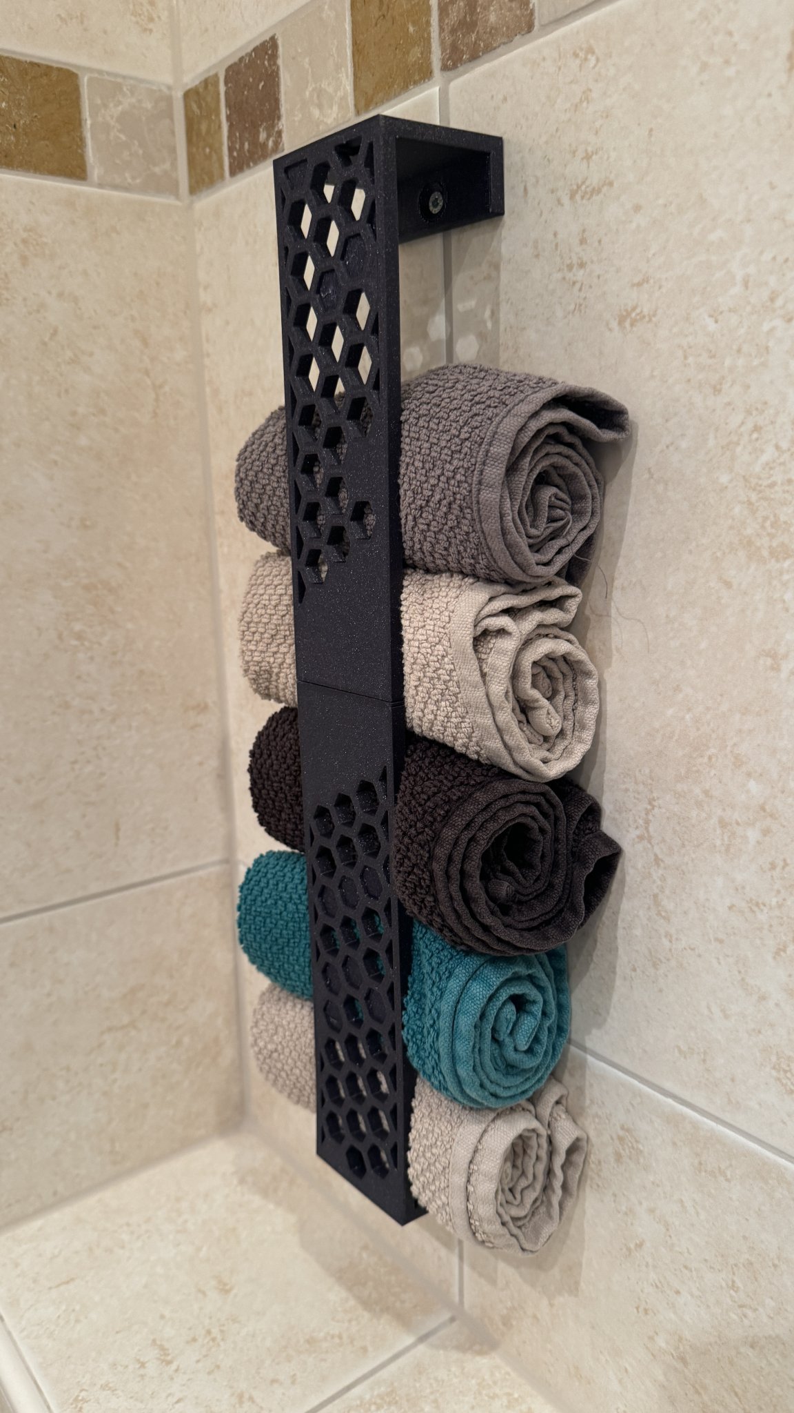 Giá treo khăn tắm hình lục giác treo tường