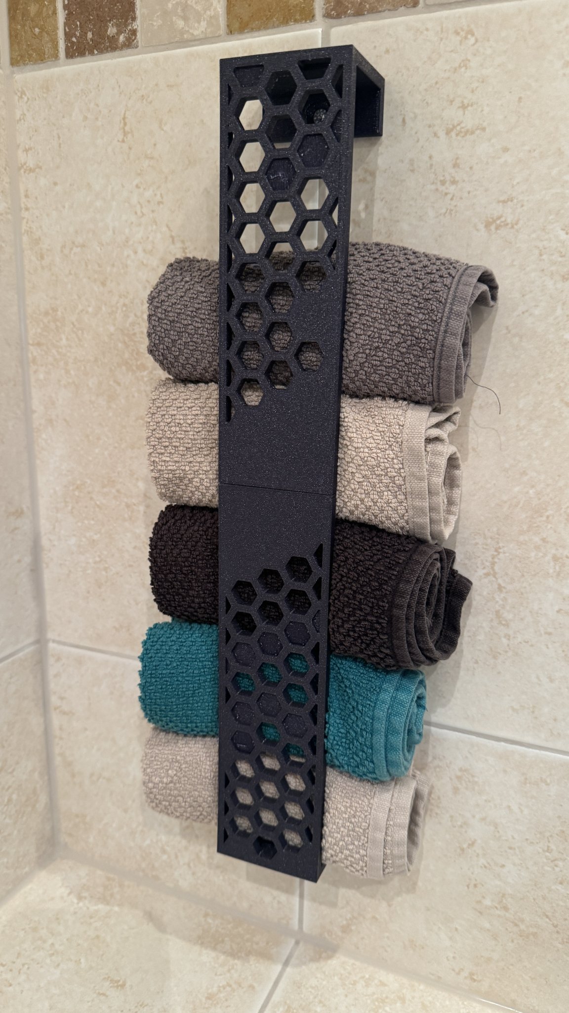 Giá treo khăn tắm hình lục giác treo tường