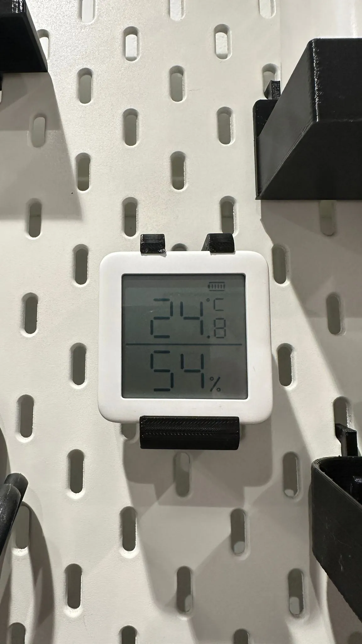 Giá đỡ và móc treo Termohigrómetro SwitchBot cho Skadis Ikea