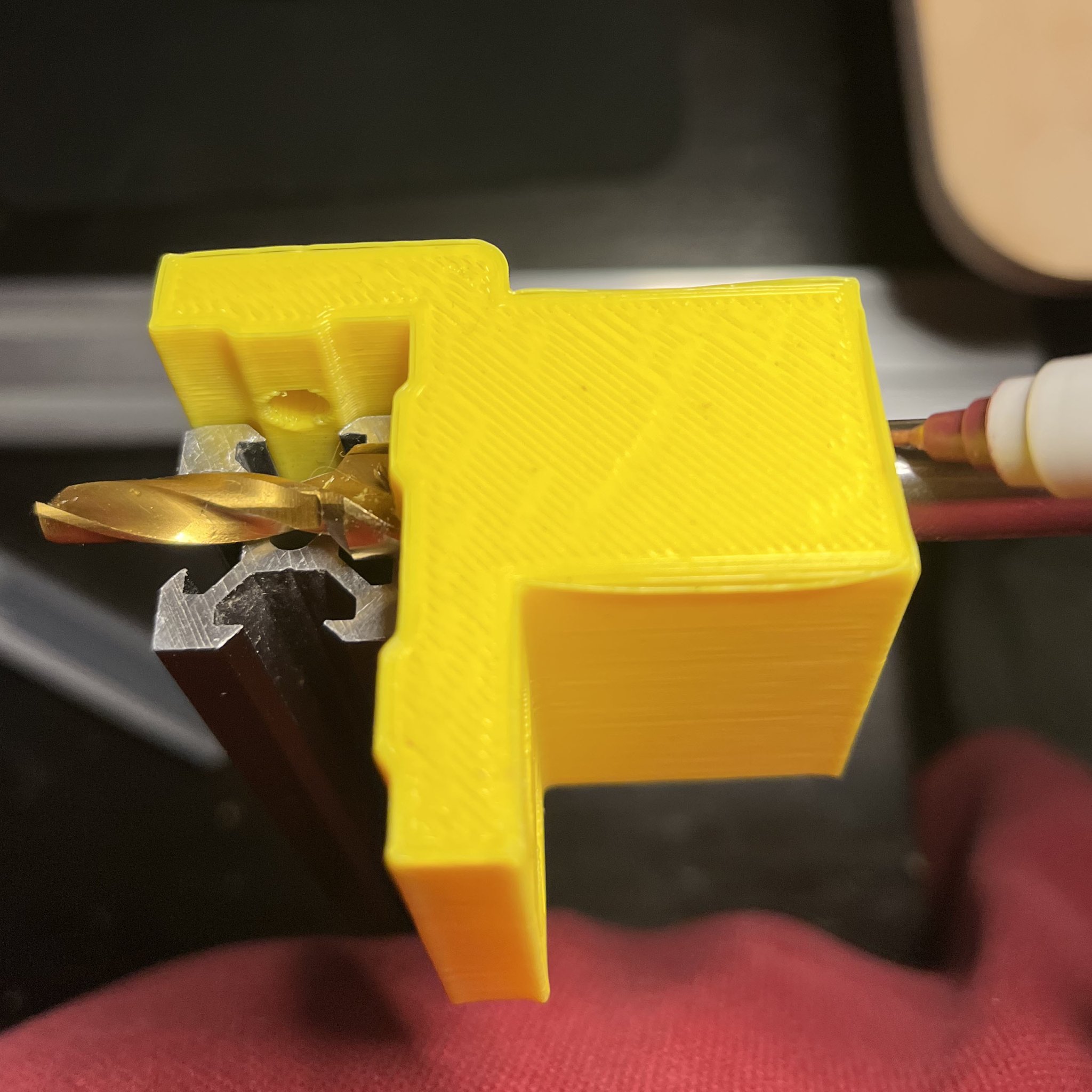 Giá đỡ khoan lỗ counterbore cho thanh V-Slot 2020/2040