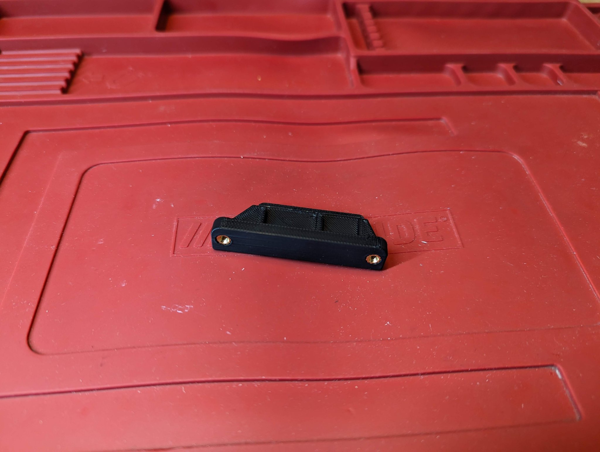 Giá đỡ WAGO cho Voron V0.2 với thiết kế Kirigami