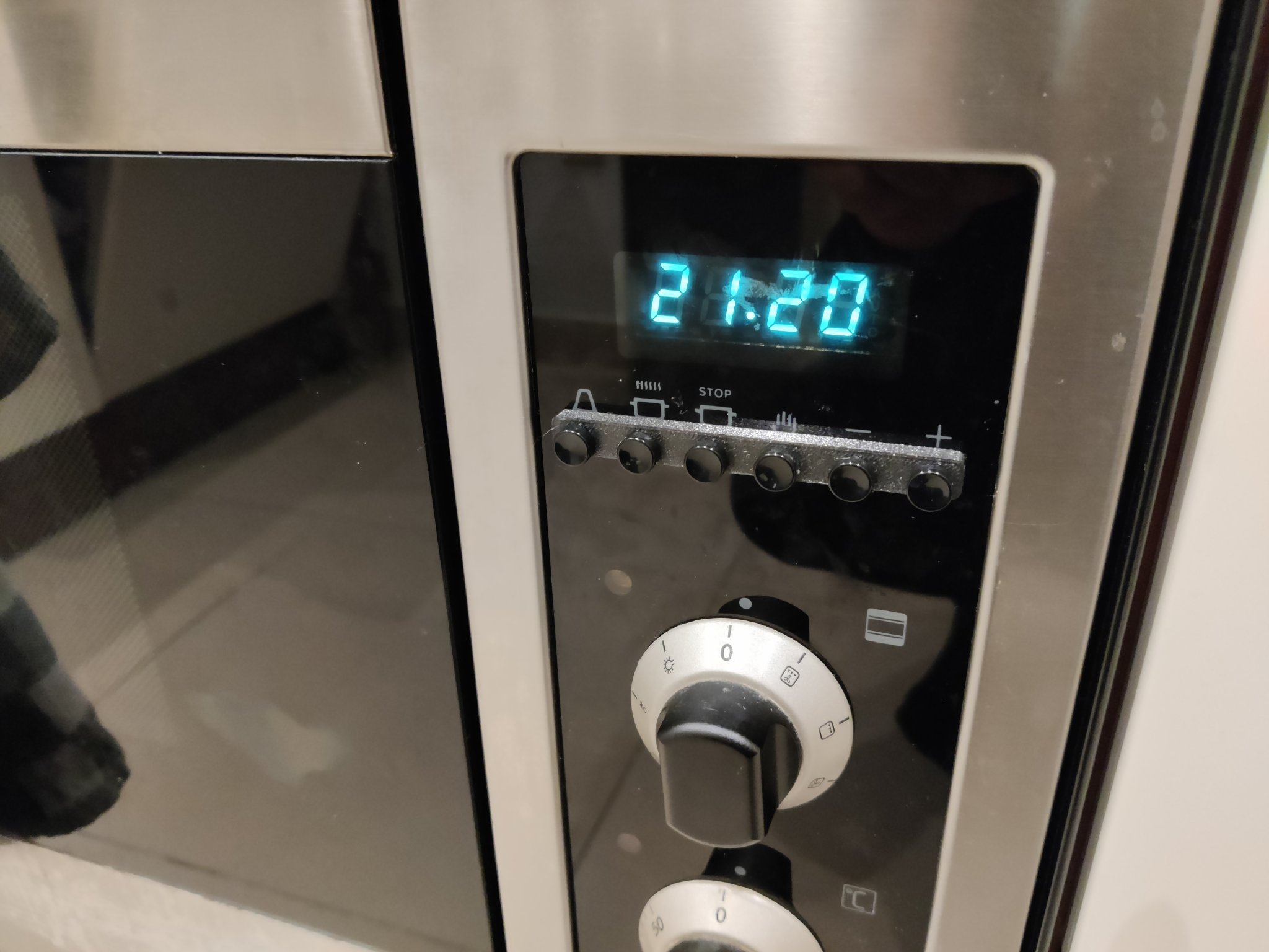 Bộ bảo vệ nút cho lò nướng Zanussi