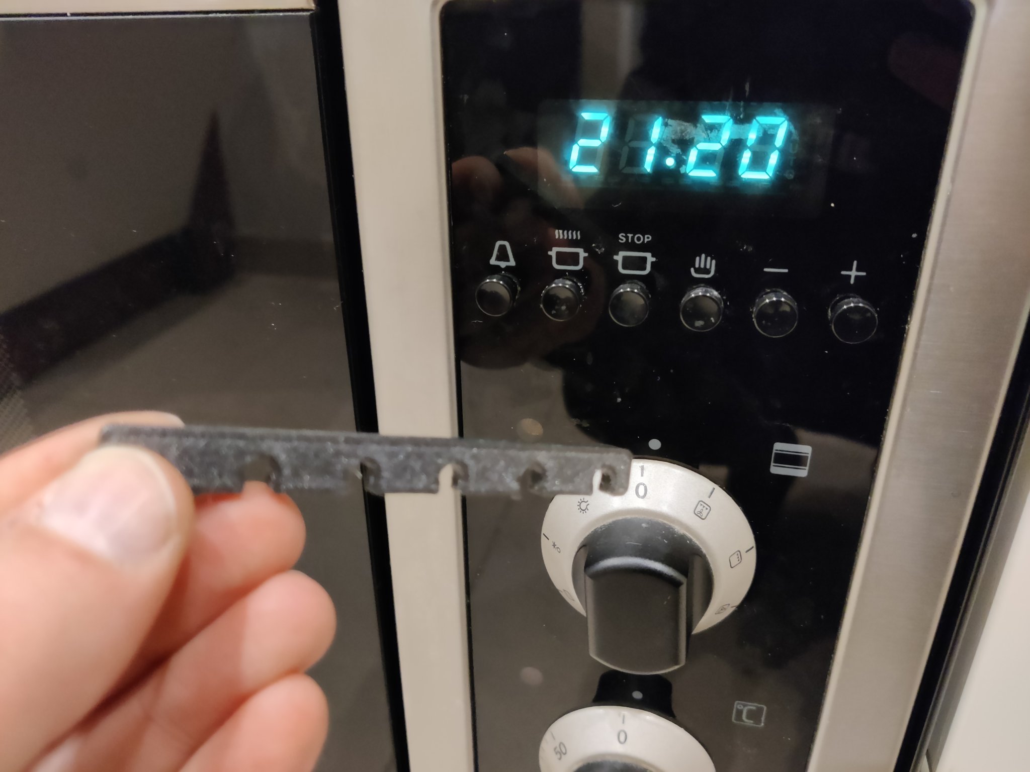 Bộ bảo vệ nút cho lò nướng Zanussi