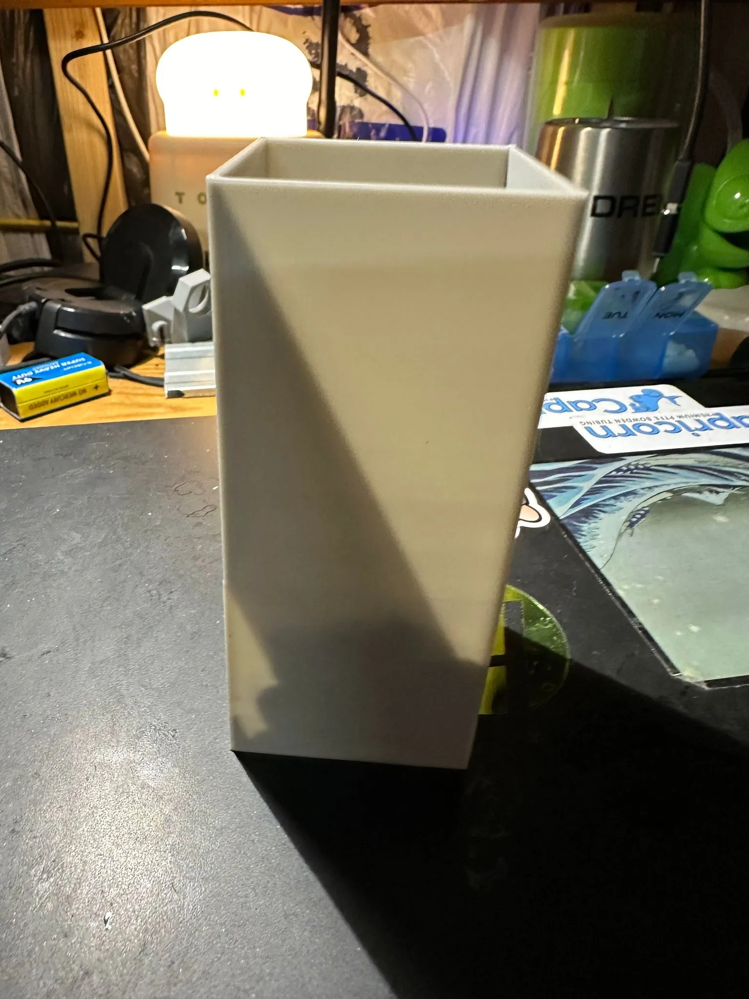 Hộp đựng pin AAA tiện lợi cho tổ chức và lưu trữ