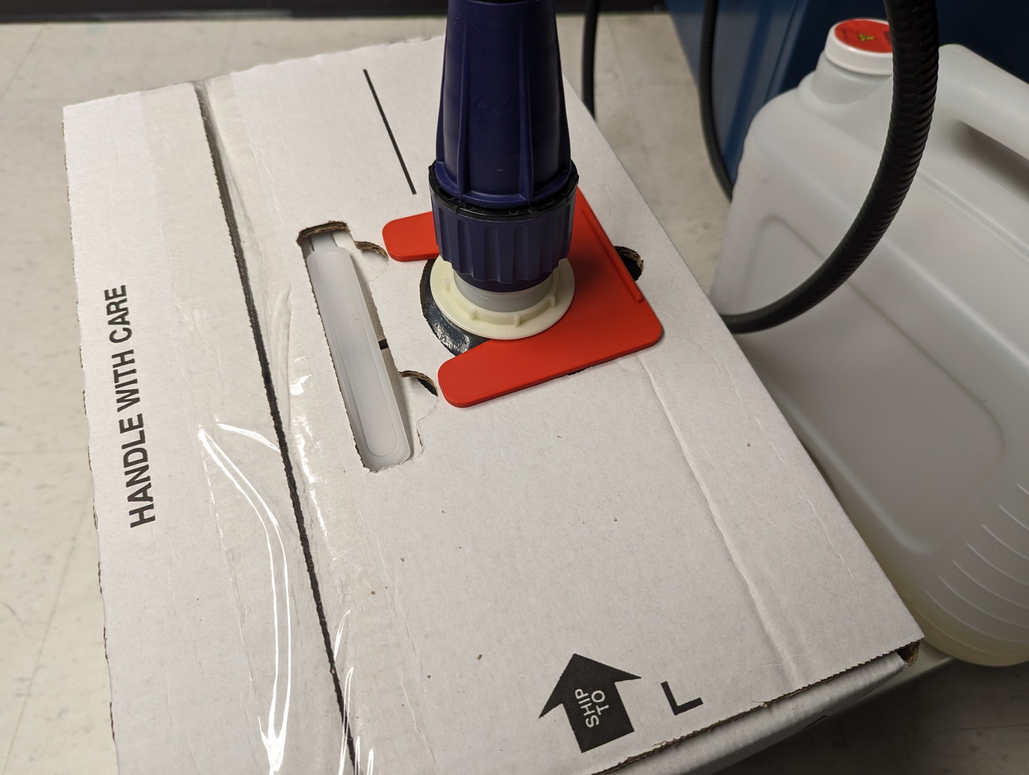 Giá đỡ cổ cho FACSFlow của BD