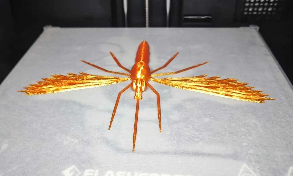 Mô hình muỗi khổng lồ không cần hỗ trợ