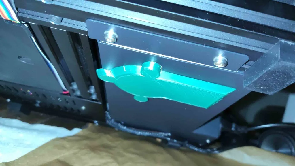 Giảm tiếng ồn cho quạt làm mát trên máy in Ender 3 V2