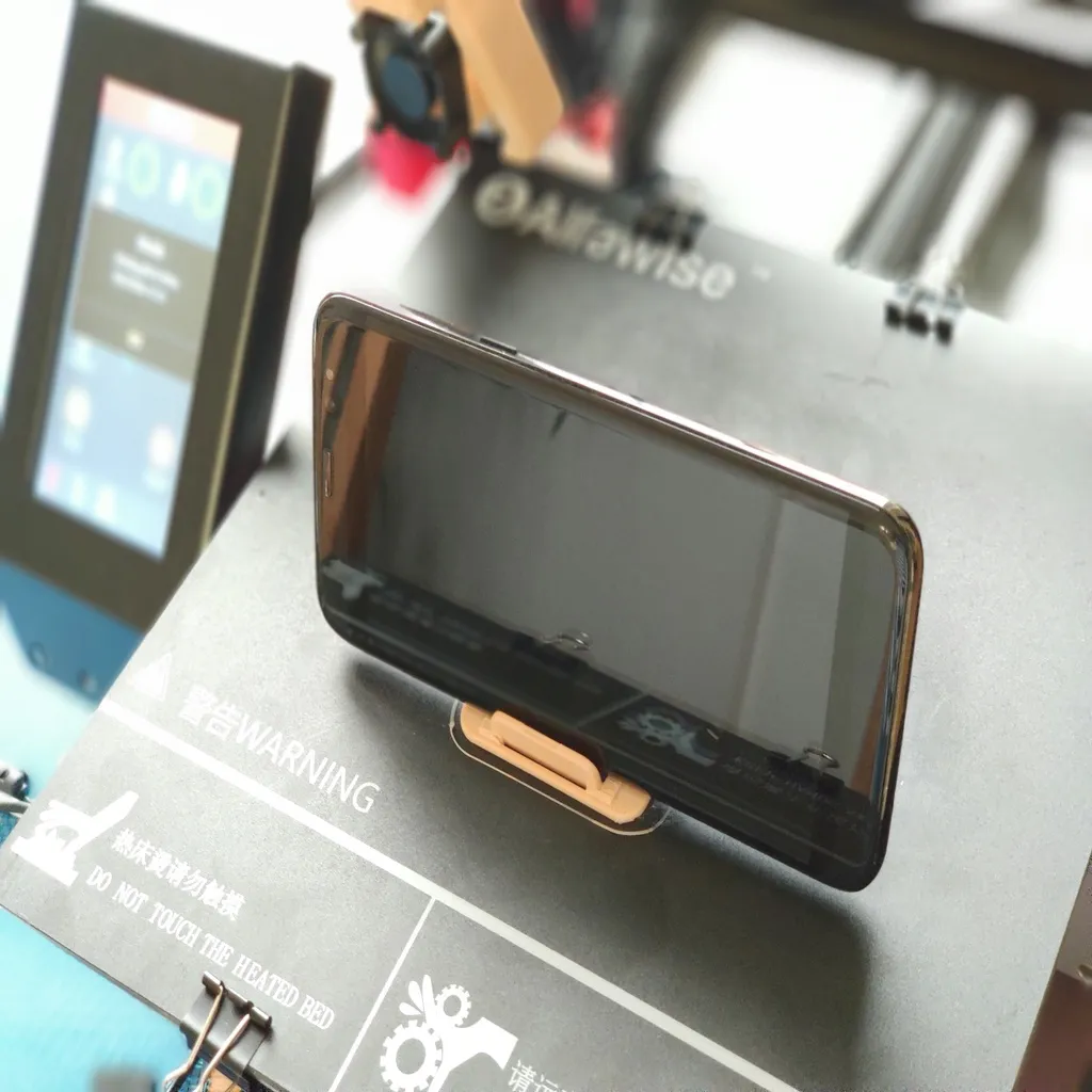 Giá đỡ điện thoại và chân máy kích thước thẻ tín dụng