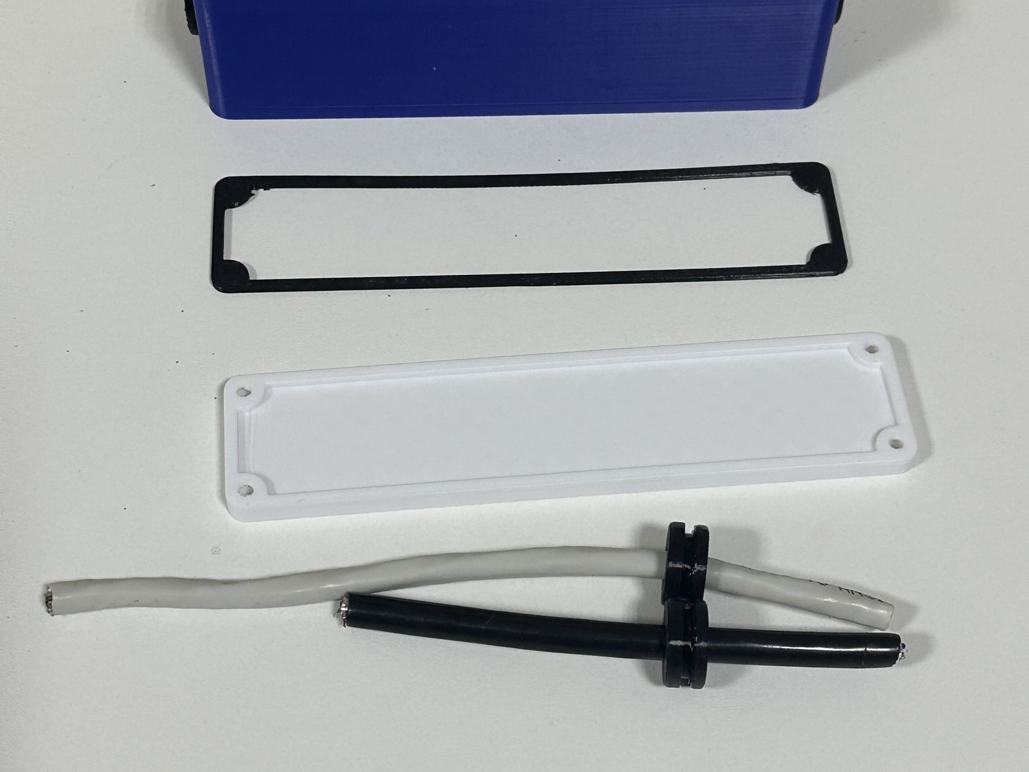 Hộp chống thời tiết cho cáp mạng ngoài trời