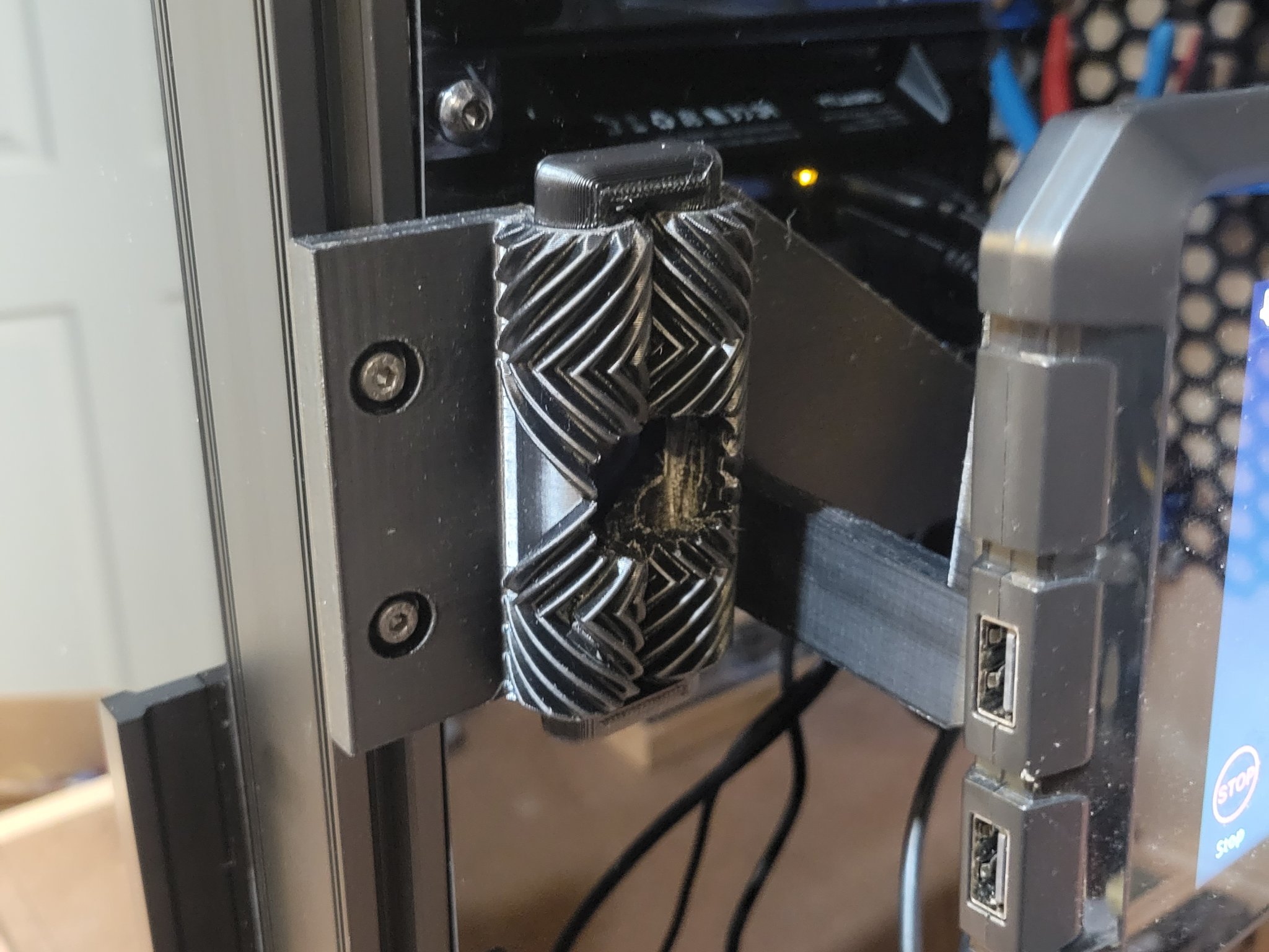 Giá đỡ gắn Sonic Pad cho máy in Ender 5 S1