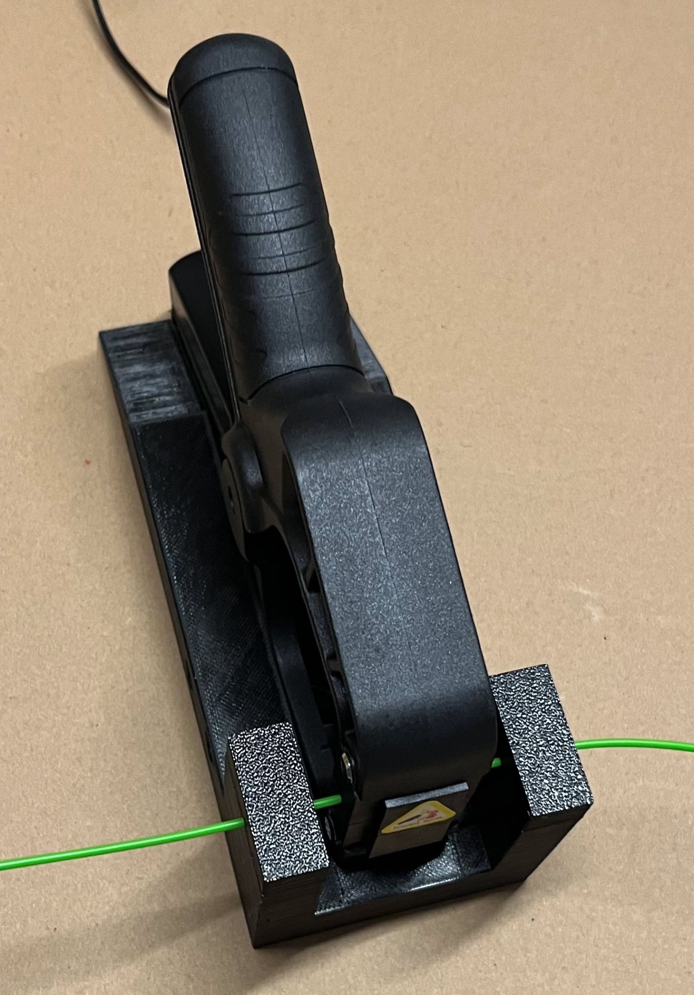 Giá đỡ kết nối filament cho máy in 3D từ AliExpress