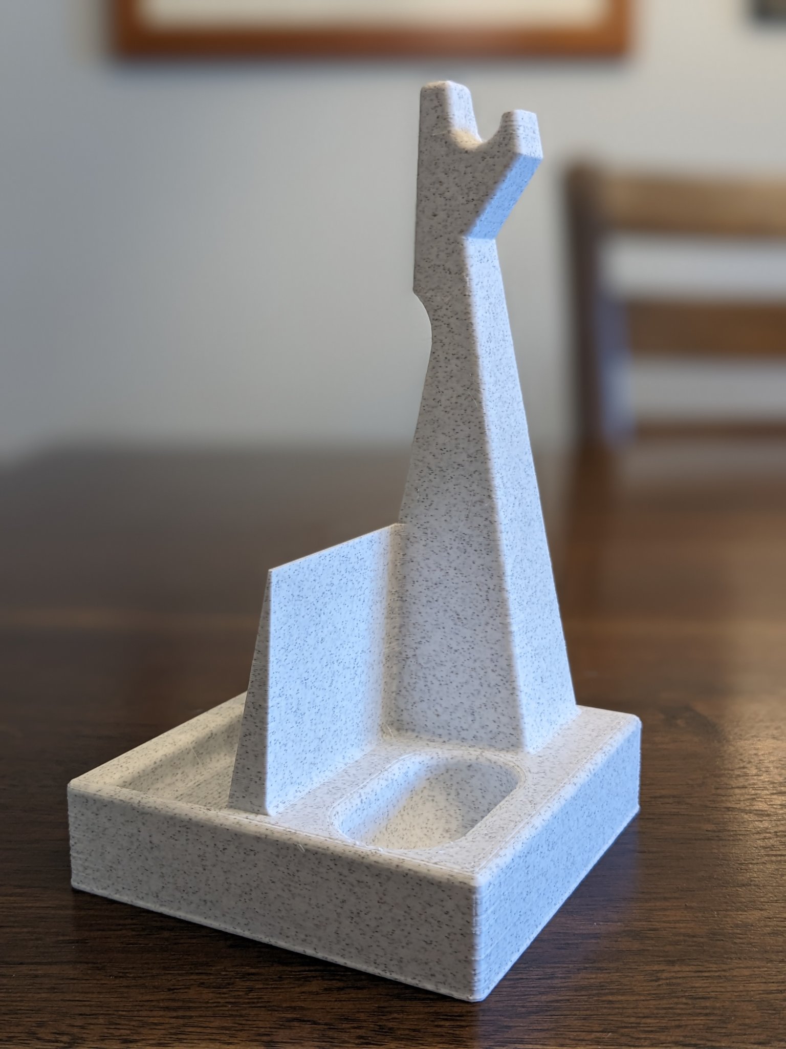 Giá đỡ để bàn cho ví, chìa khóa và tai nghe