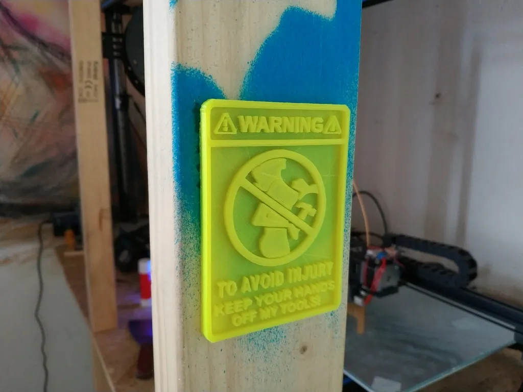 Biển cảnh báo hài hước - Giữ tay xa