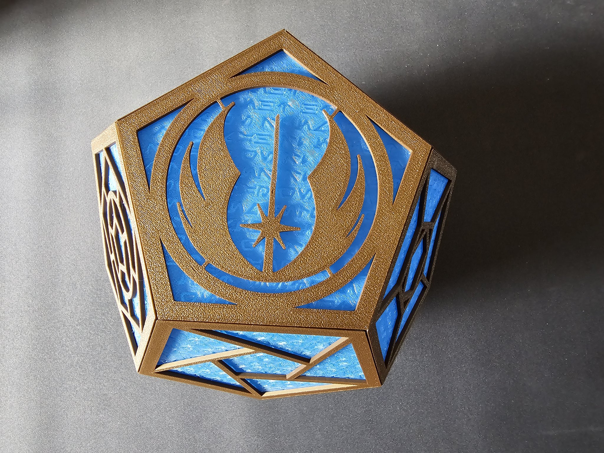 Đèn LED Holocron Jedi trong Star Wars