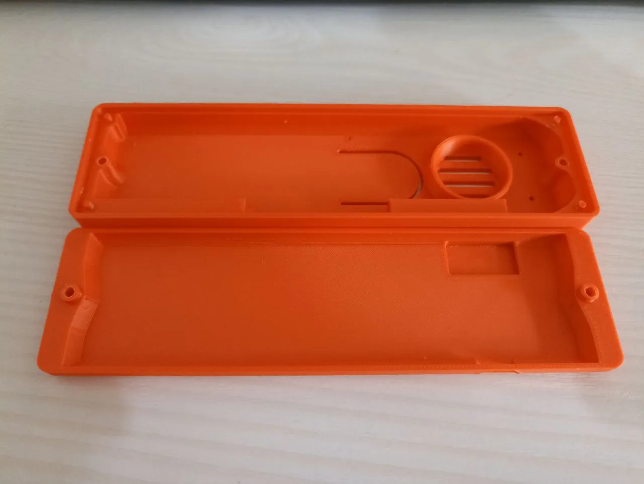 Vỏ điều khiển giọng nói Home Assistant cho PCB tùy chỉnh