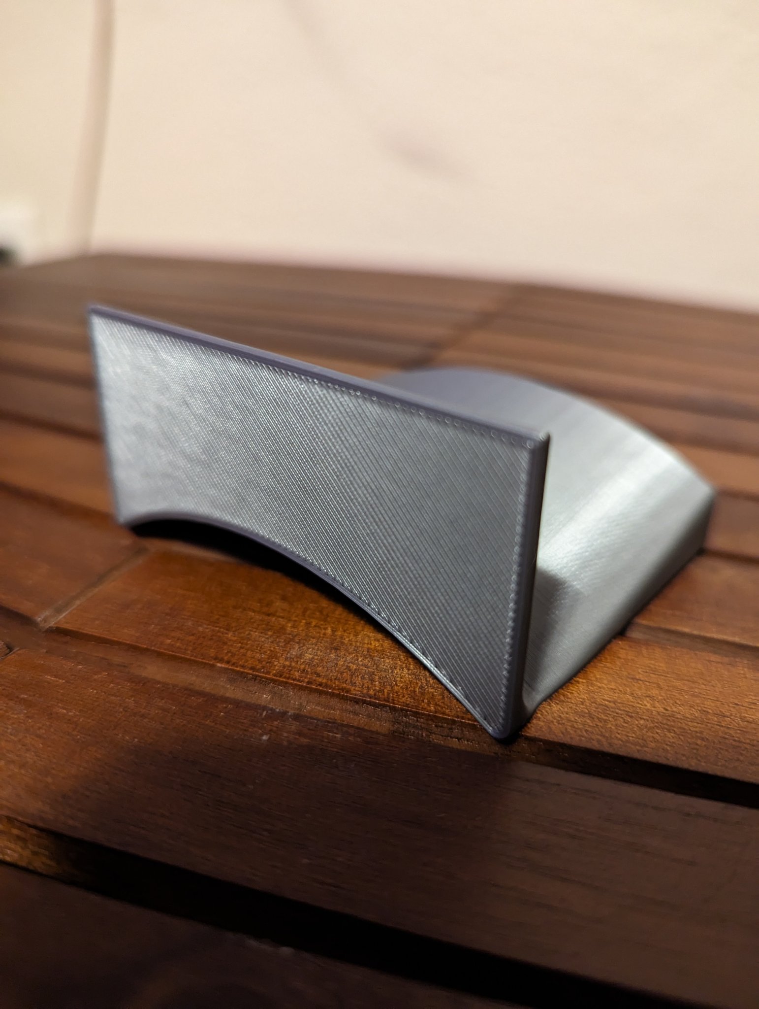 Giá đỡ mũ không có lỗ vít