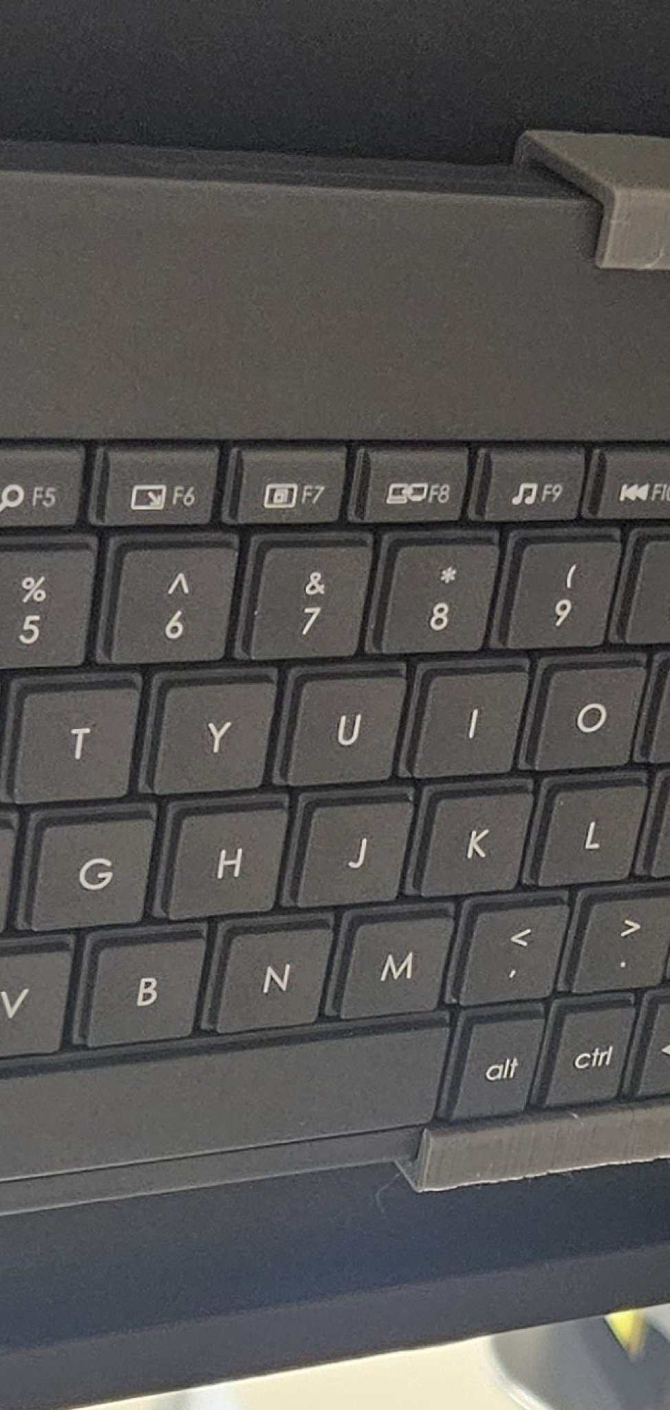 Giá đỡ bàn phím Logitech K400 & K400+ gắn tường và dưới bàn