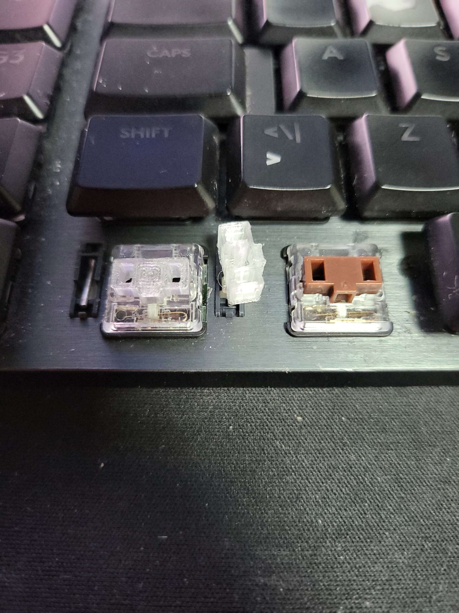 Nút chuyển mạch bàn phím Logitech G915 / G815