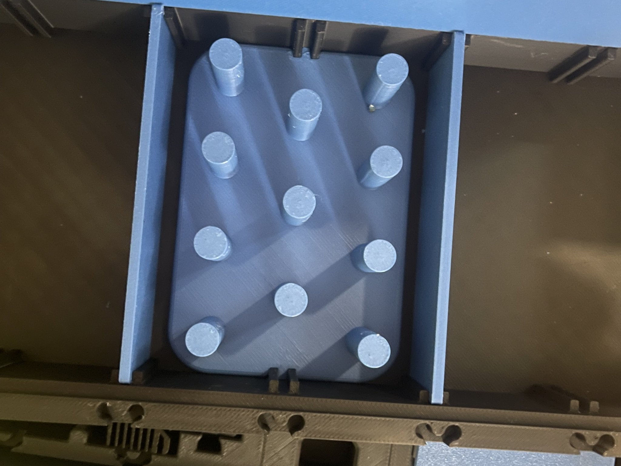 Giá đỡ bi 608 cho hộp MMSS 6x3 với ngăn chia