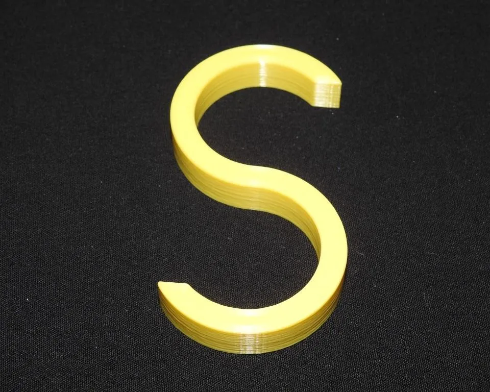 Máy tạo móc S tùy chỉnh bằng OpenSCAD