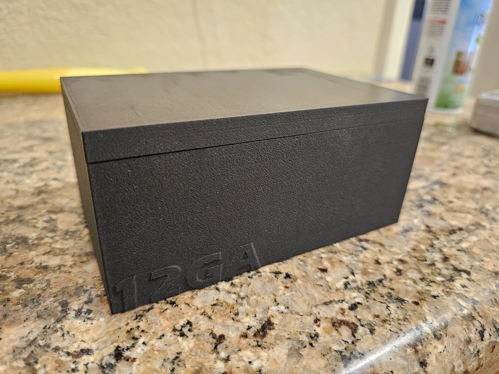 Hộp đựng đạn shotgun 12 gauge cho 24 viên đạn