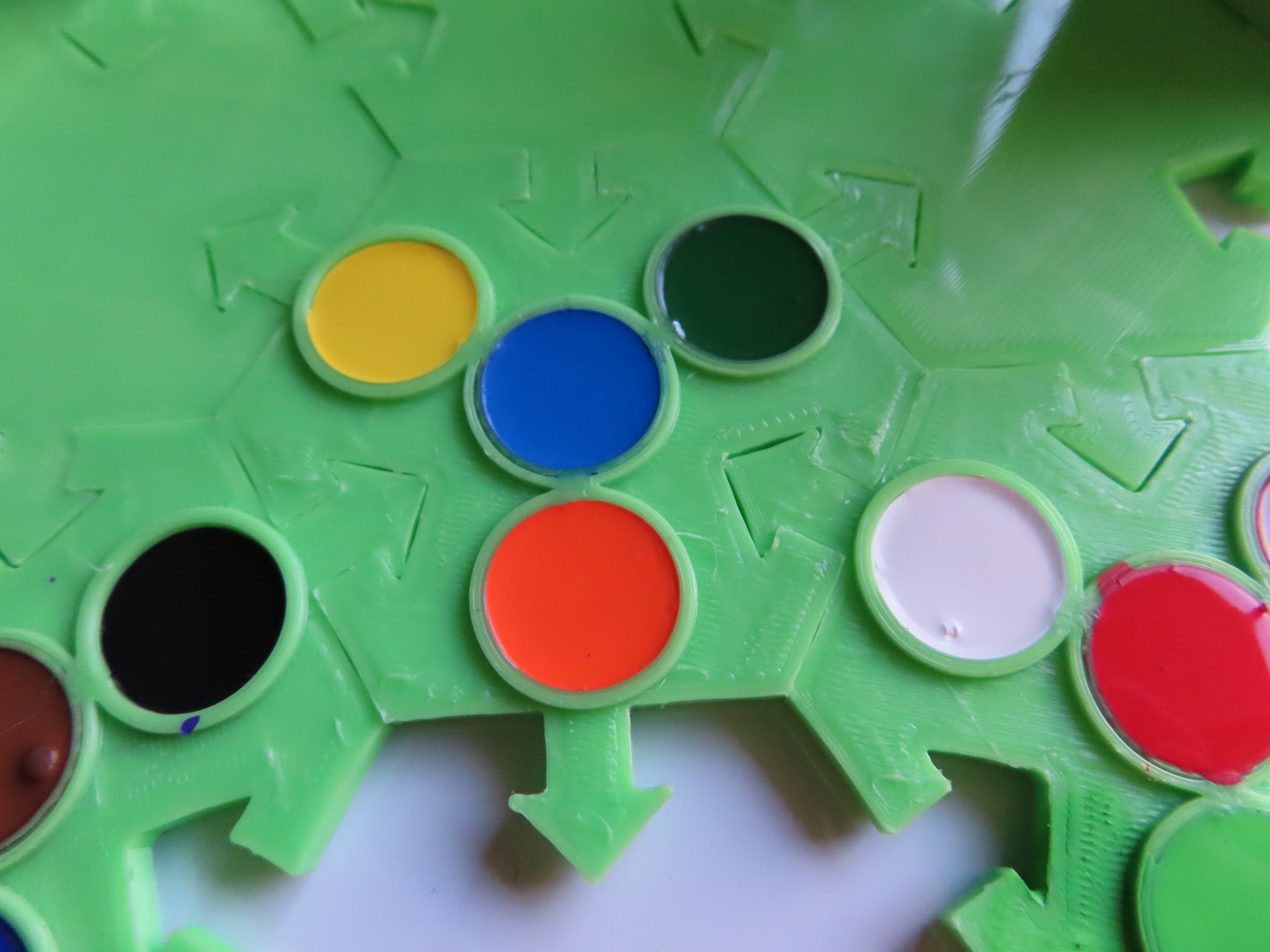 Tiêu đề Xưởng sơn có thể tùy chỉnh Thiết kế hình lục g