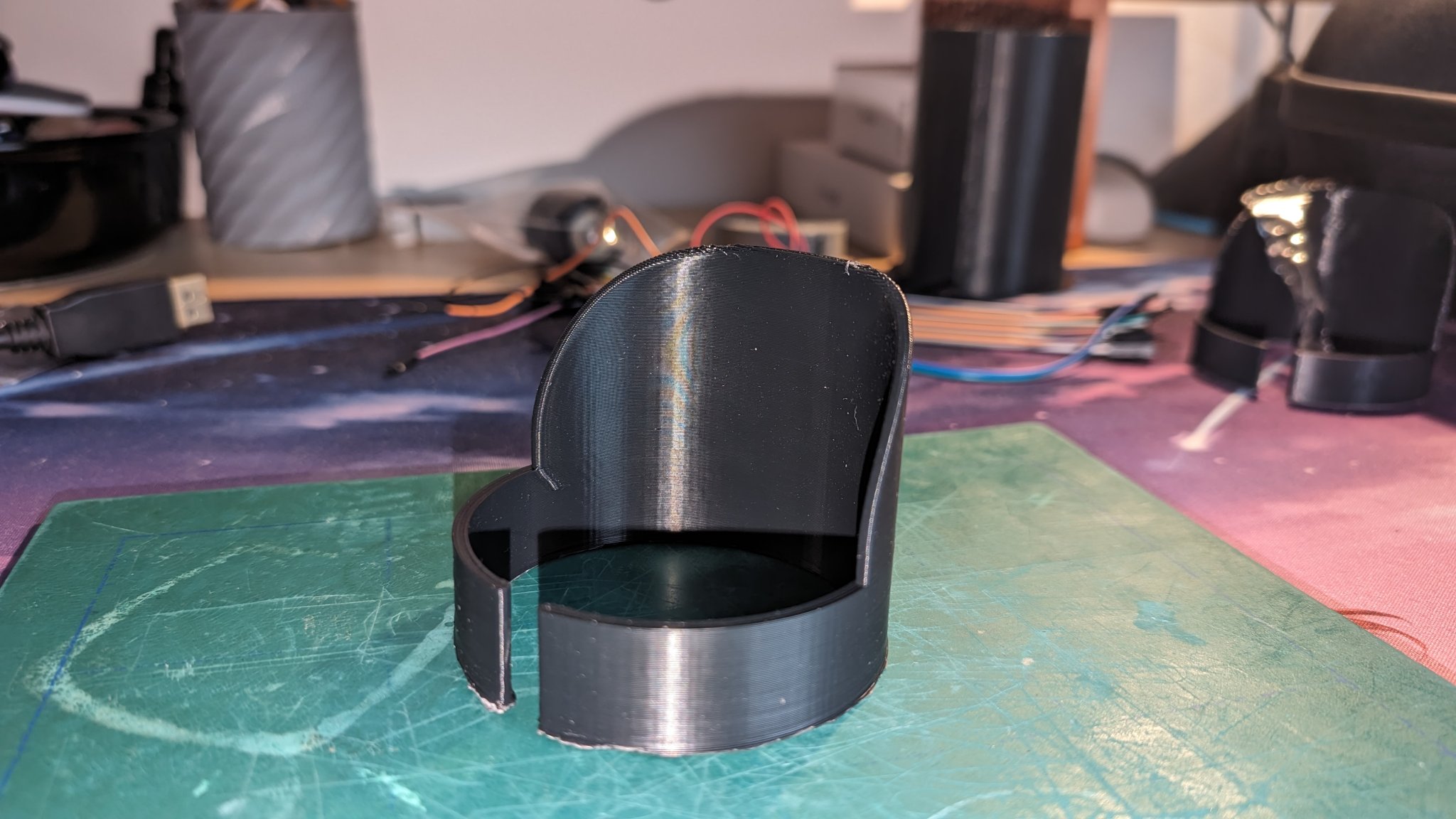 Tiêu đề Bóng râm Philips Hue Lily Lily Outdoor Spot Tổng hợp Bón