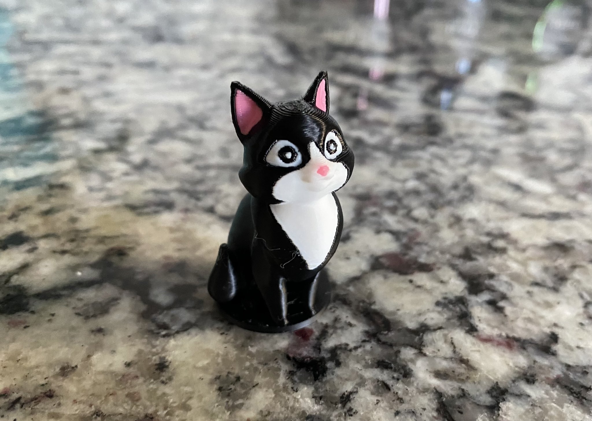 Tiêu đề Tượng mèo có chân đế Bambu Multicolor Tóm tắt Đã