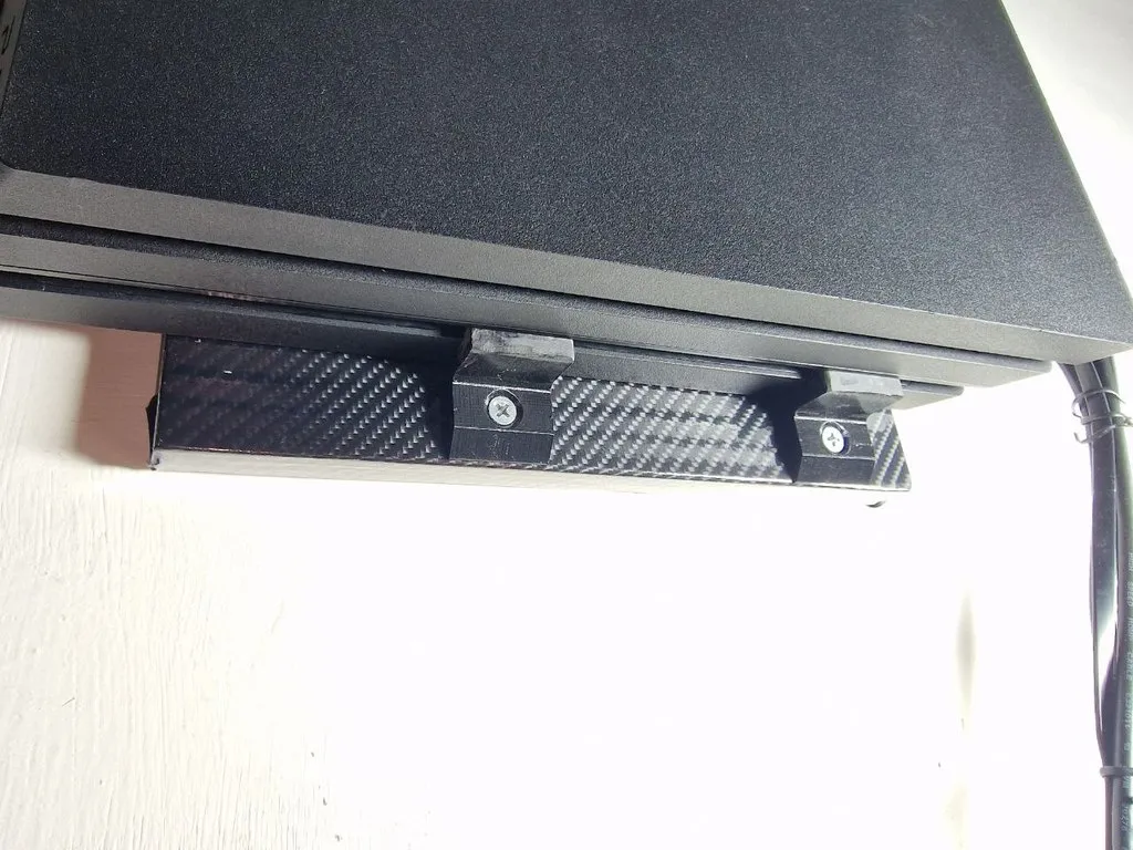 Tiêu đề Ganci per supporto a parete per PS4 PRO Tóm tắt Ganci per supp