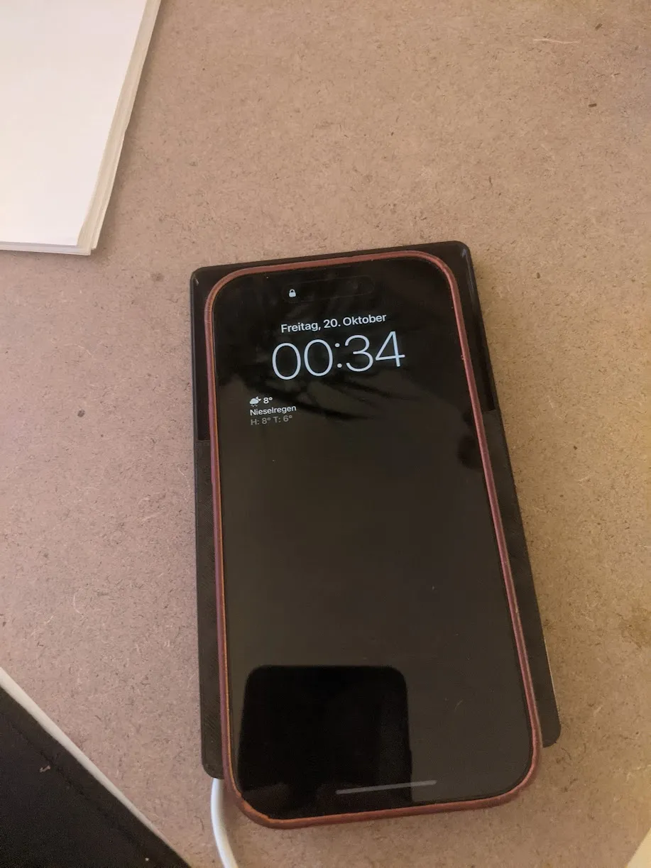 Tiêu đề IONIQ 5 MagSafe Mount - Middle Console Replacement Tóm tắt G