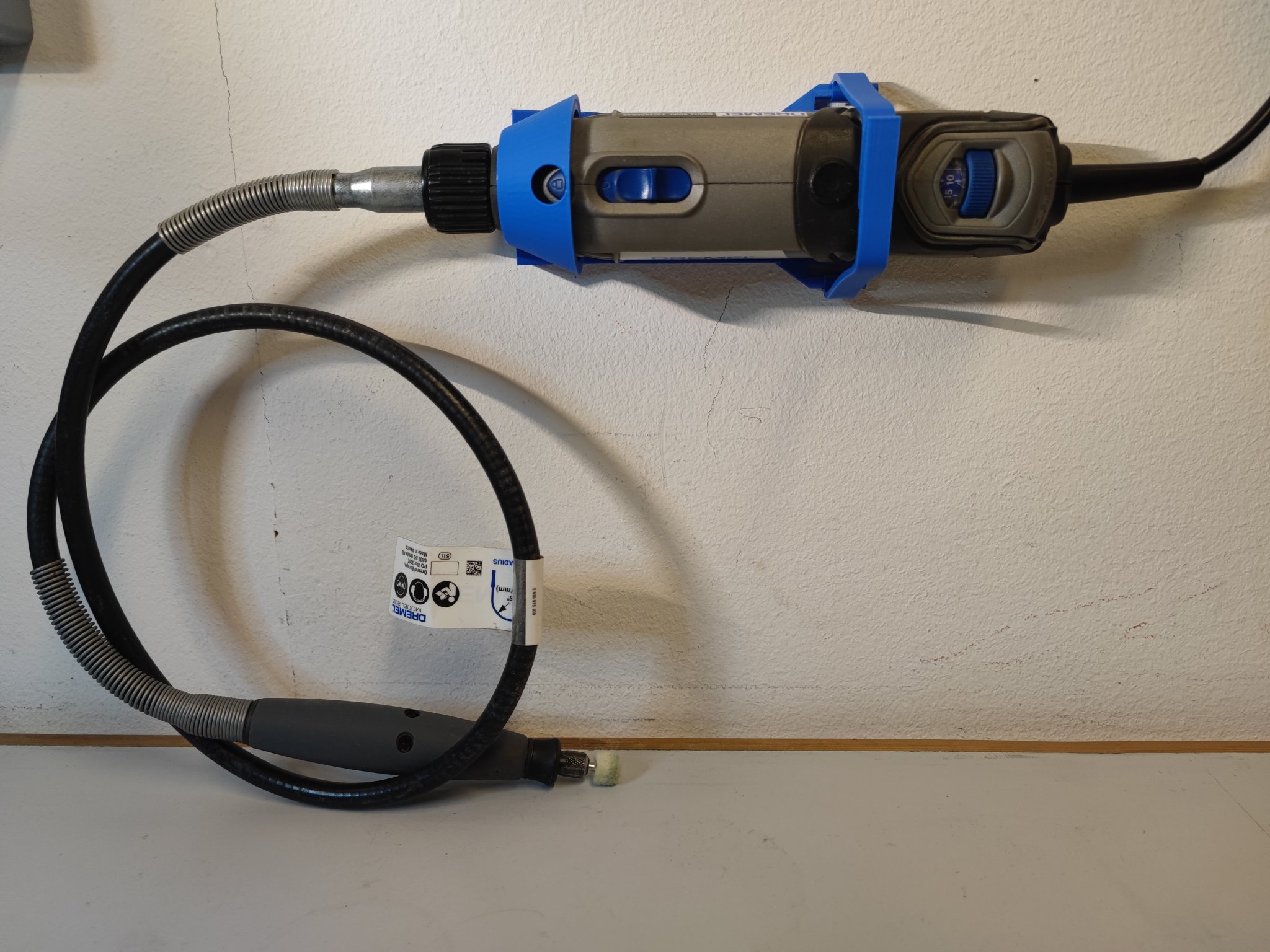 Giá treo Dremel 4000 gắn tường