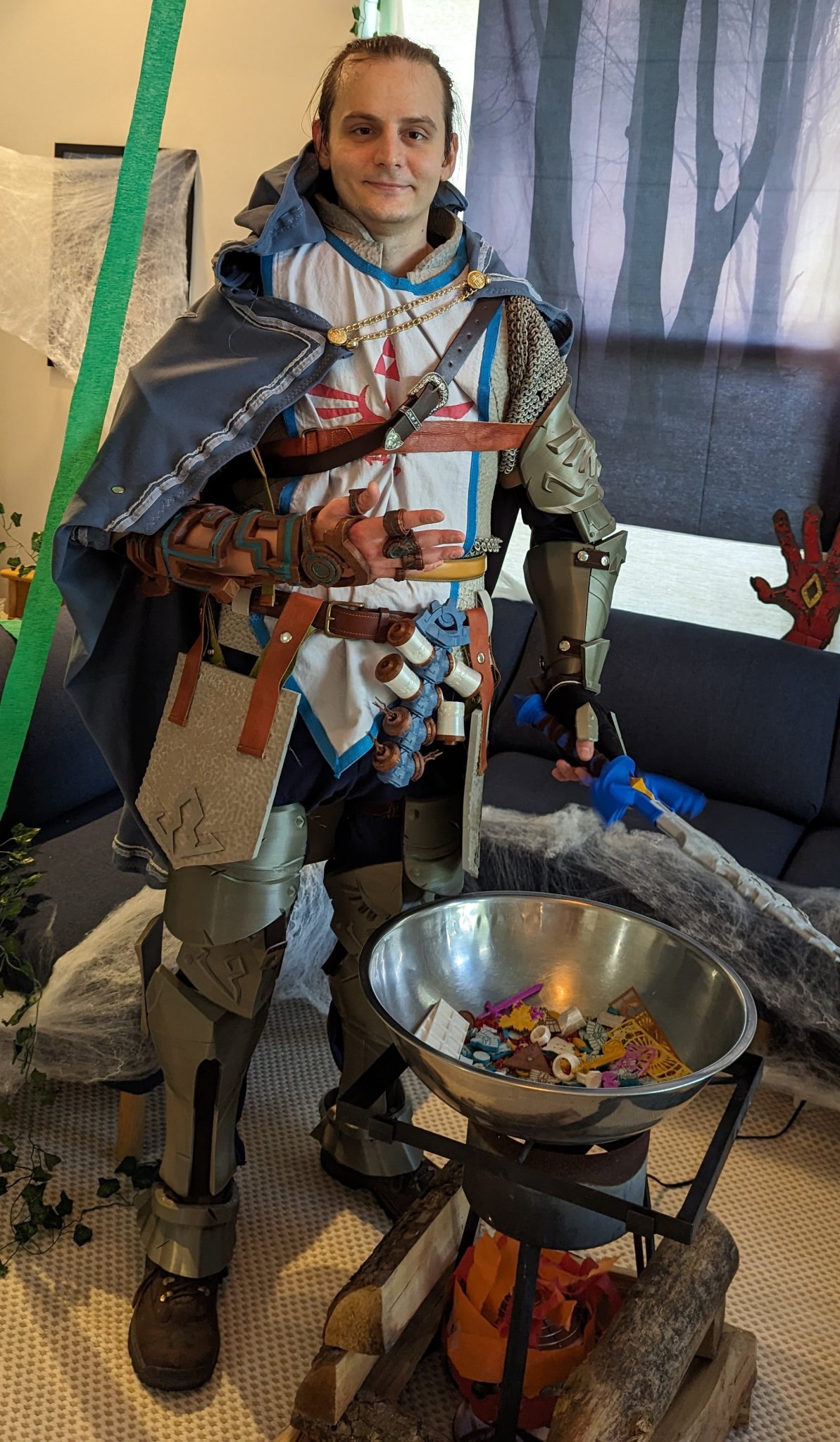 Tears of the Kingdom Haloween Costume with Ultrahand