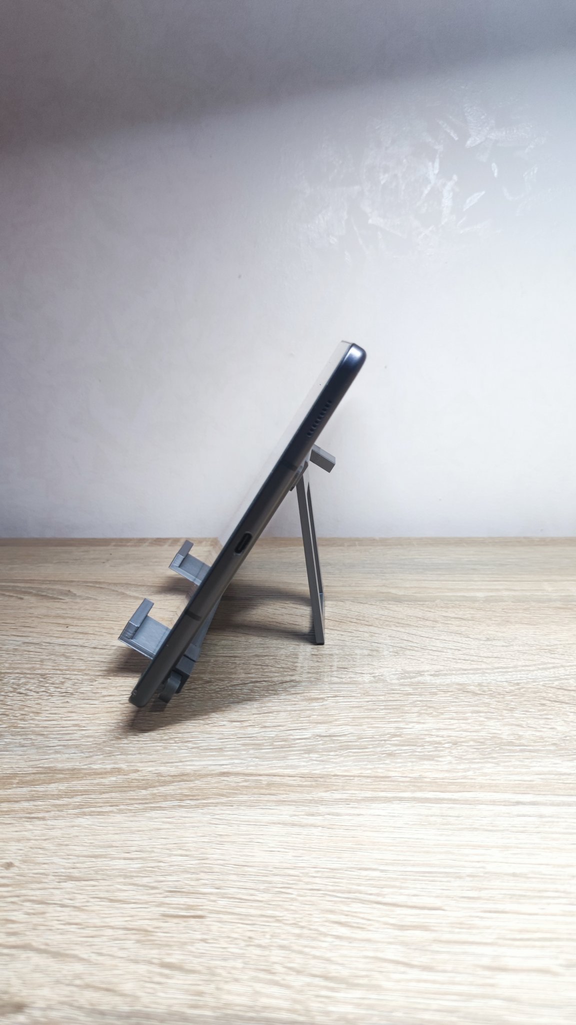 Tiêu đề SAMSUNG TAB S6 LITE HOLDER - PRINT IN PLACE - CÓ THỂ GẬP LẠI