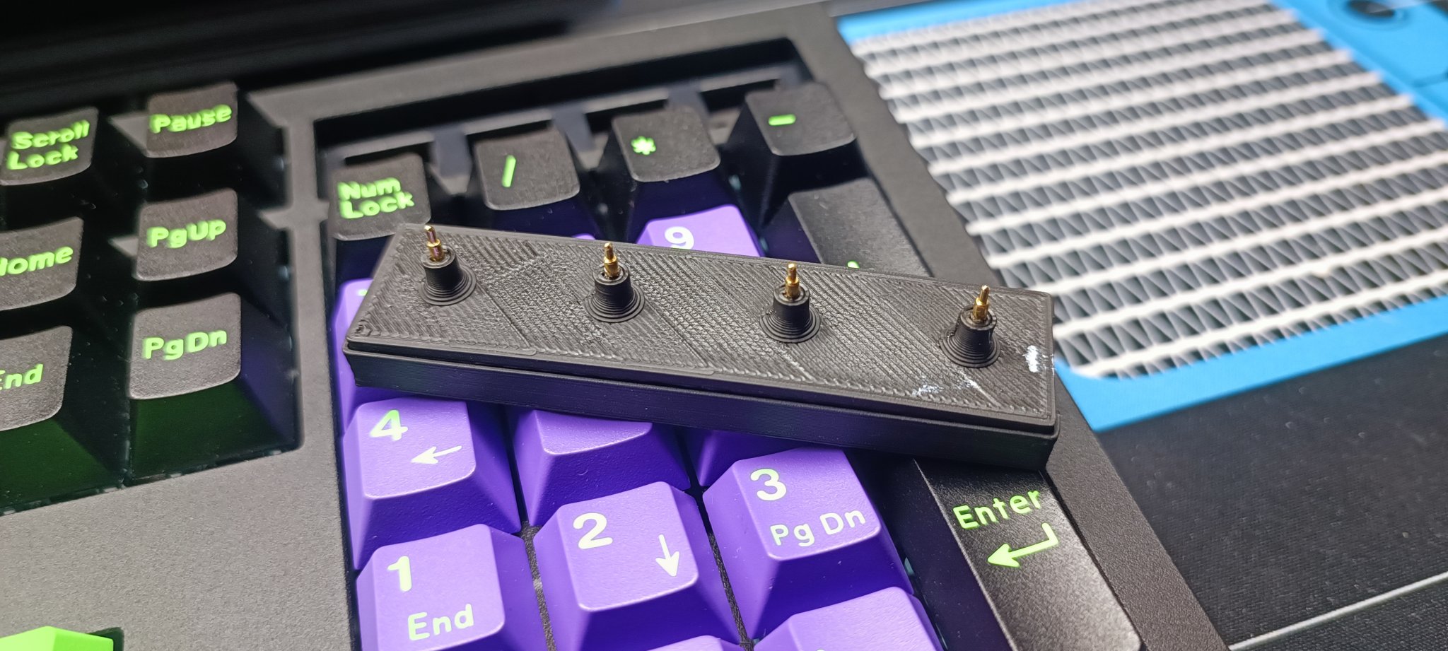 Tiêu đề Mô-đun màn hình OLED Keychron Q6 Tóm tắt Mô-đun màn hì