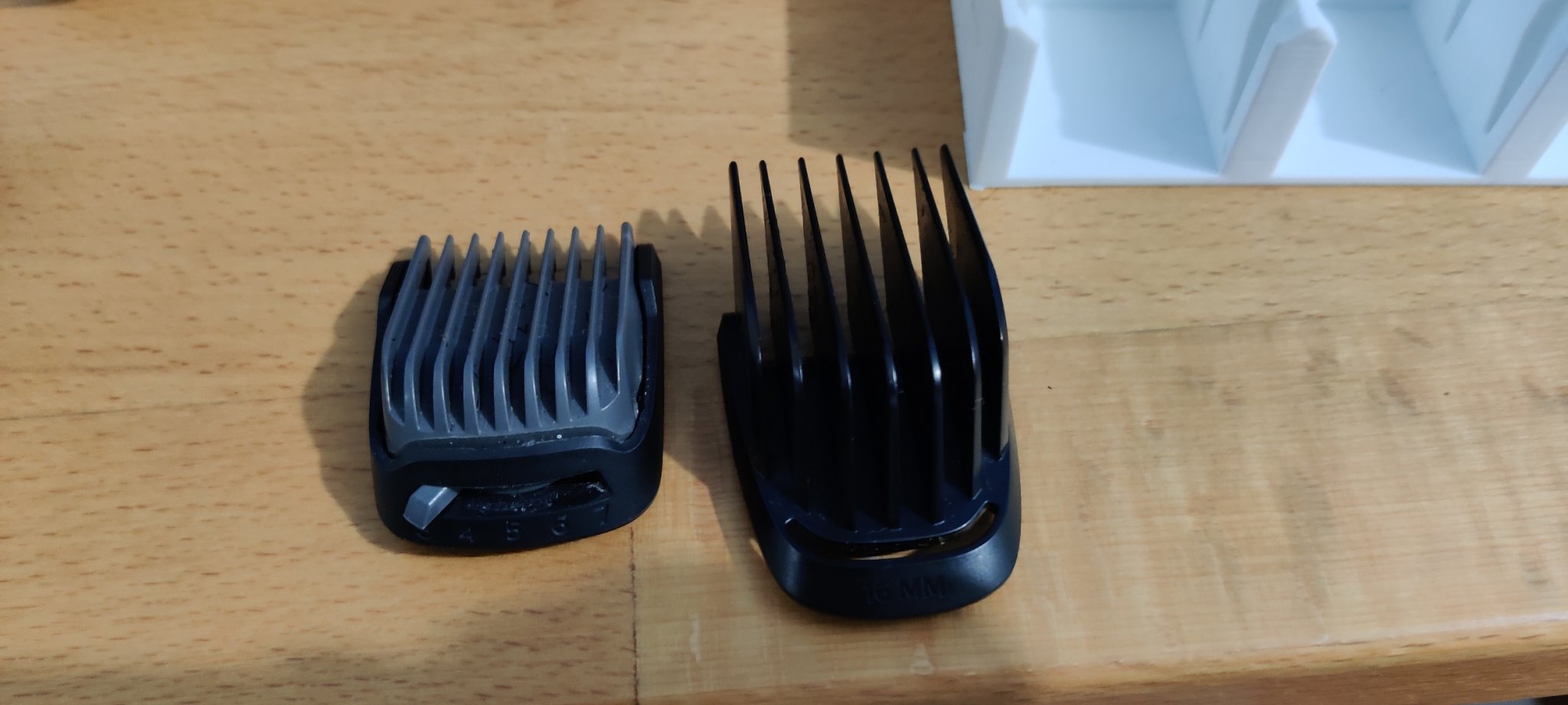 Khay Phụ Kiện Máy Cạo Râu Philips MG7720/15 - MG7745/15