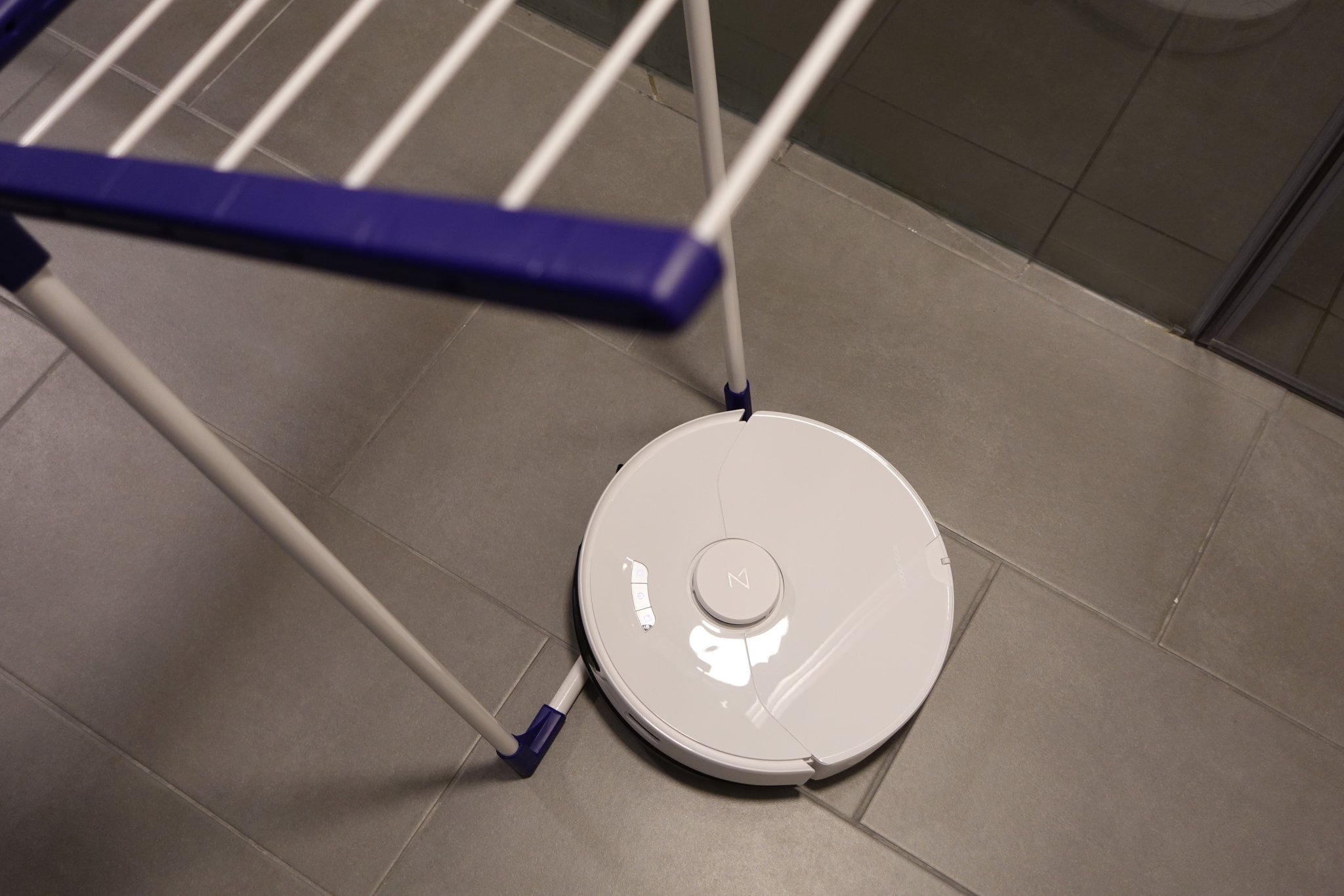 Tiêu đề Robostop Bot Stop máy hút bụi cho giá giặt Leifheit Pegasus