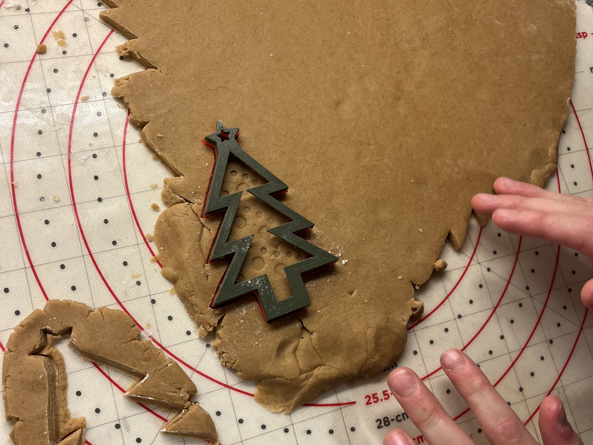 Dụng Cụ Cắt Bánh Hình Cây Thông Noel