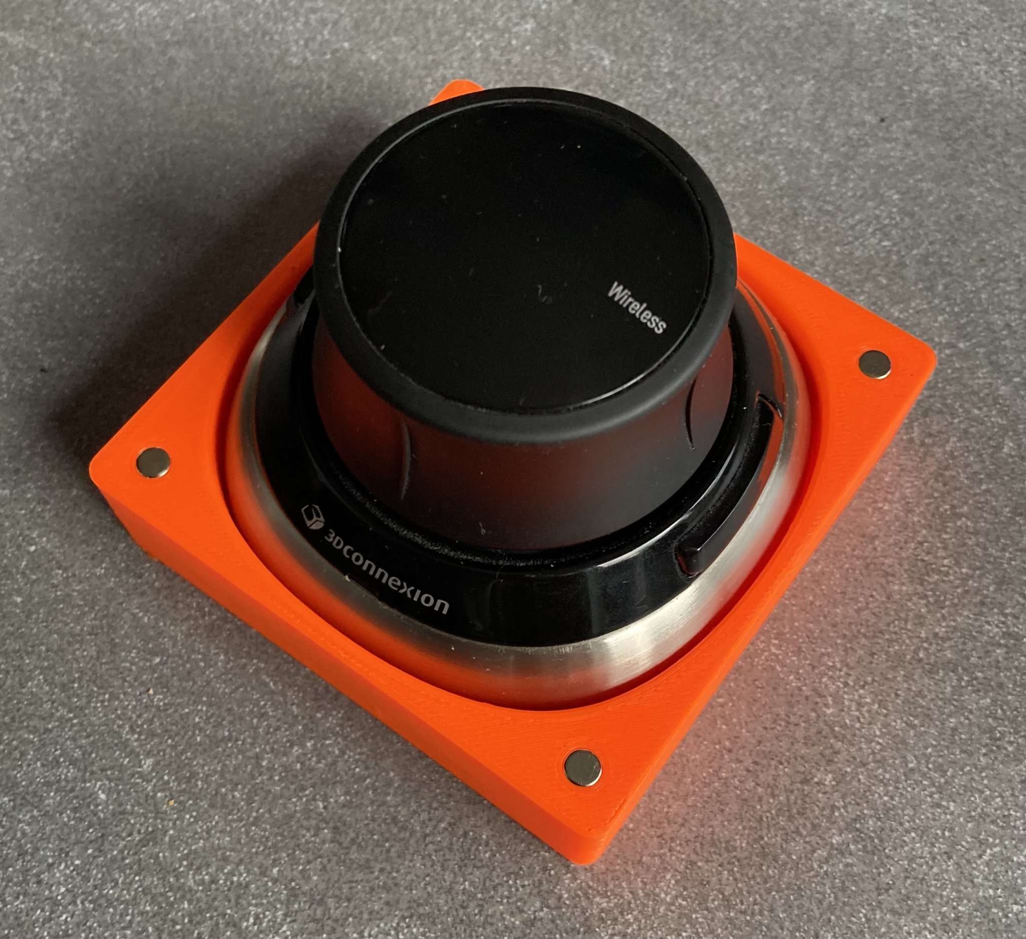 Tiêu đề Gehäuse für Spacemouse Wireless Tóm tắt Gehäuse für die Sp