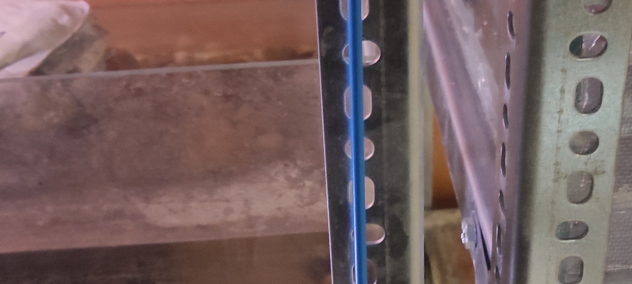 Metric Dexion hanger