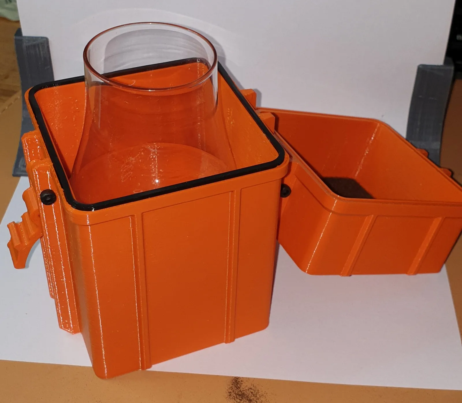 sturdy box for Glencairn glass